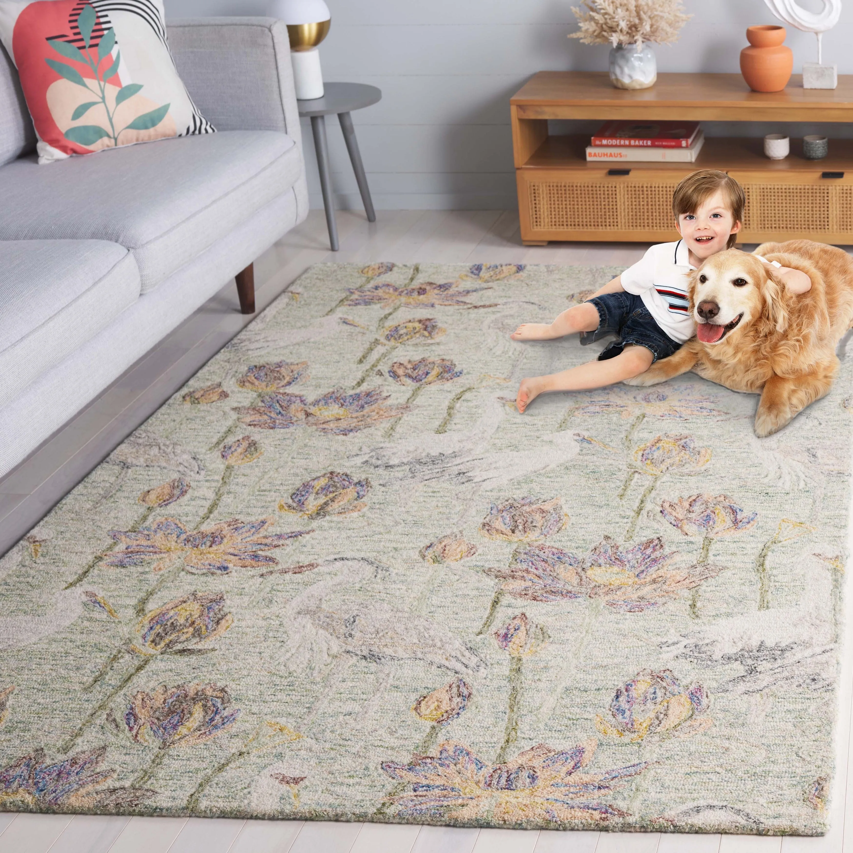 SAFAVIEH Handmade Blossom Babli Modern & Contemporary Wool Rug