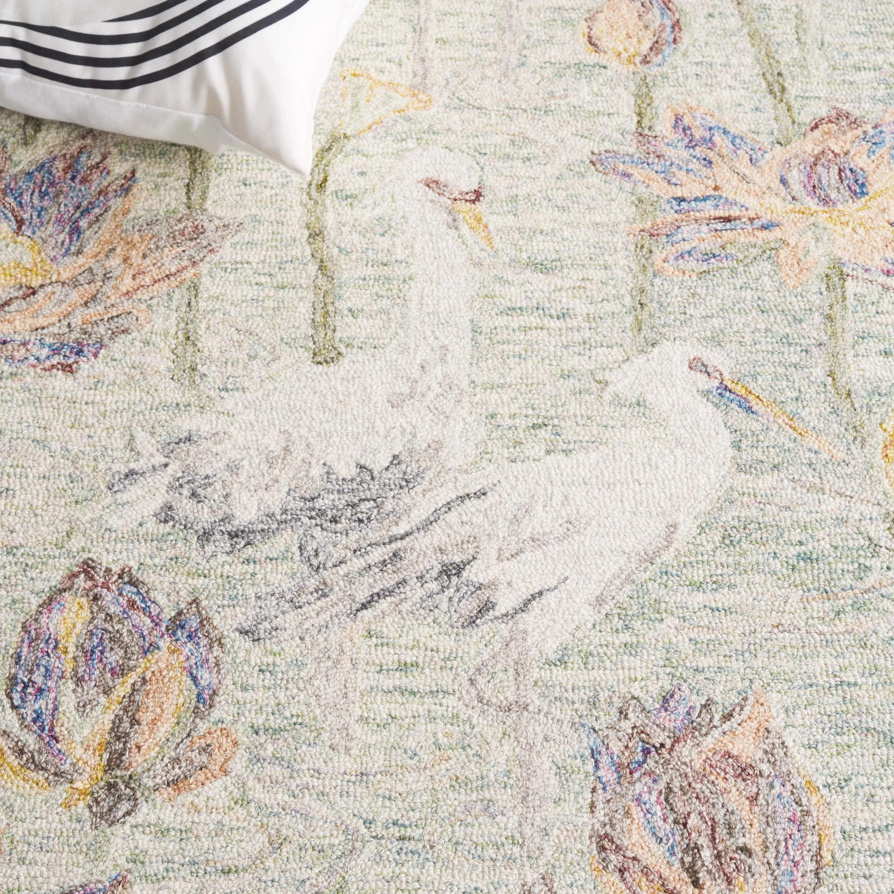 SAFAVIEH Handmade Blossom Babli Modern & Contemporary Wool Rug