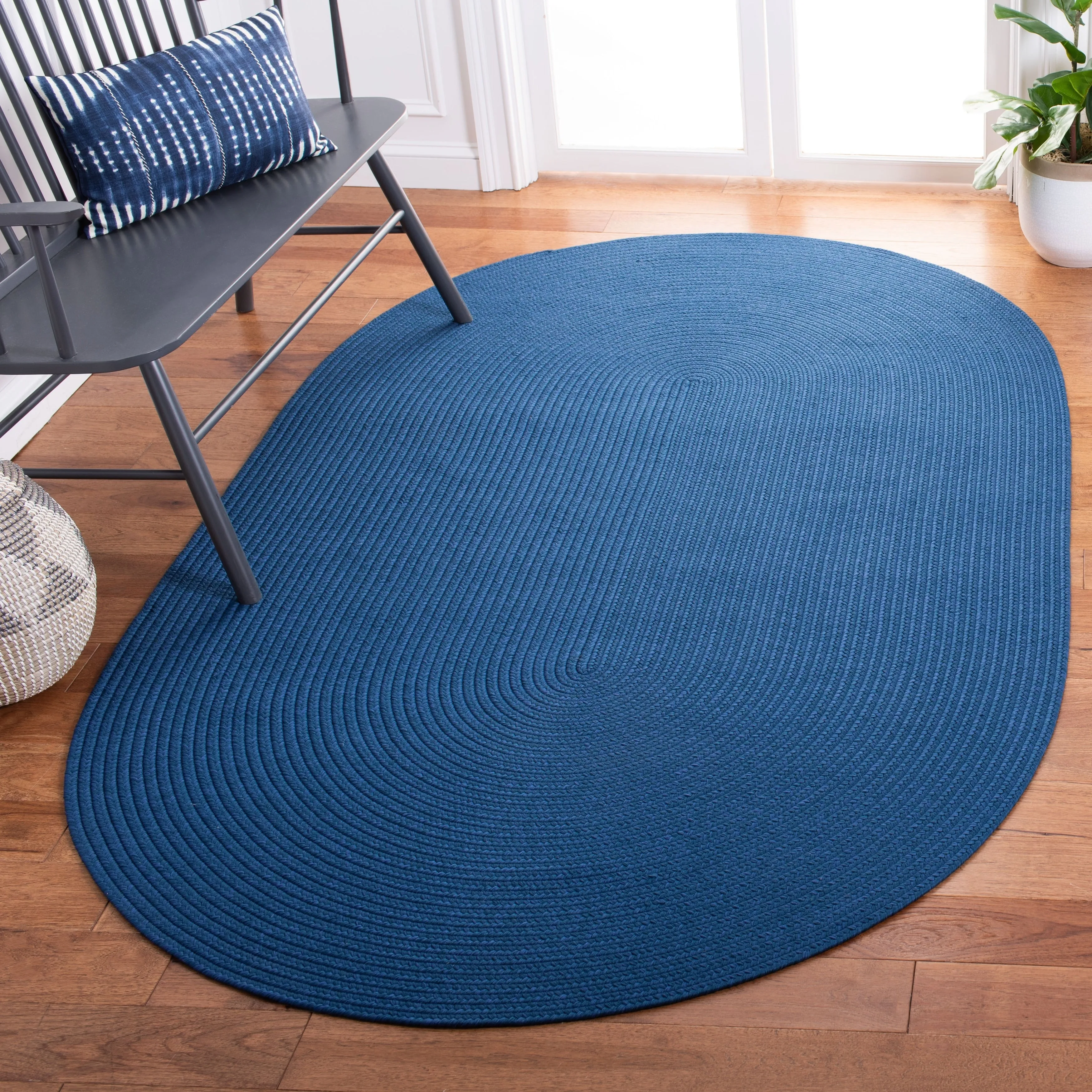 SAFAVIEH Handmade Braided Shabana Casual Lavada Rug