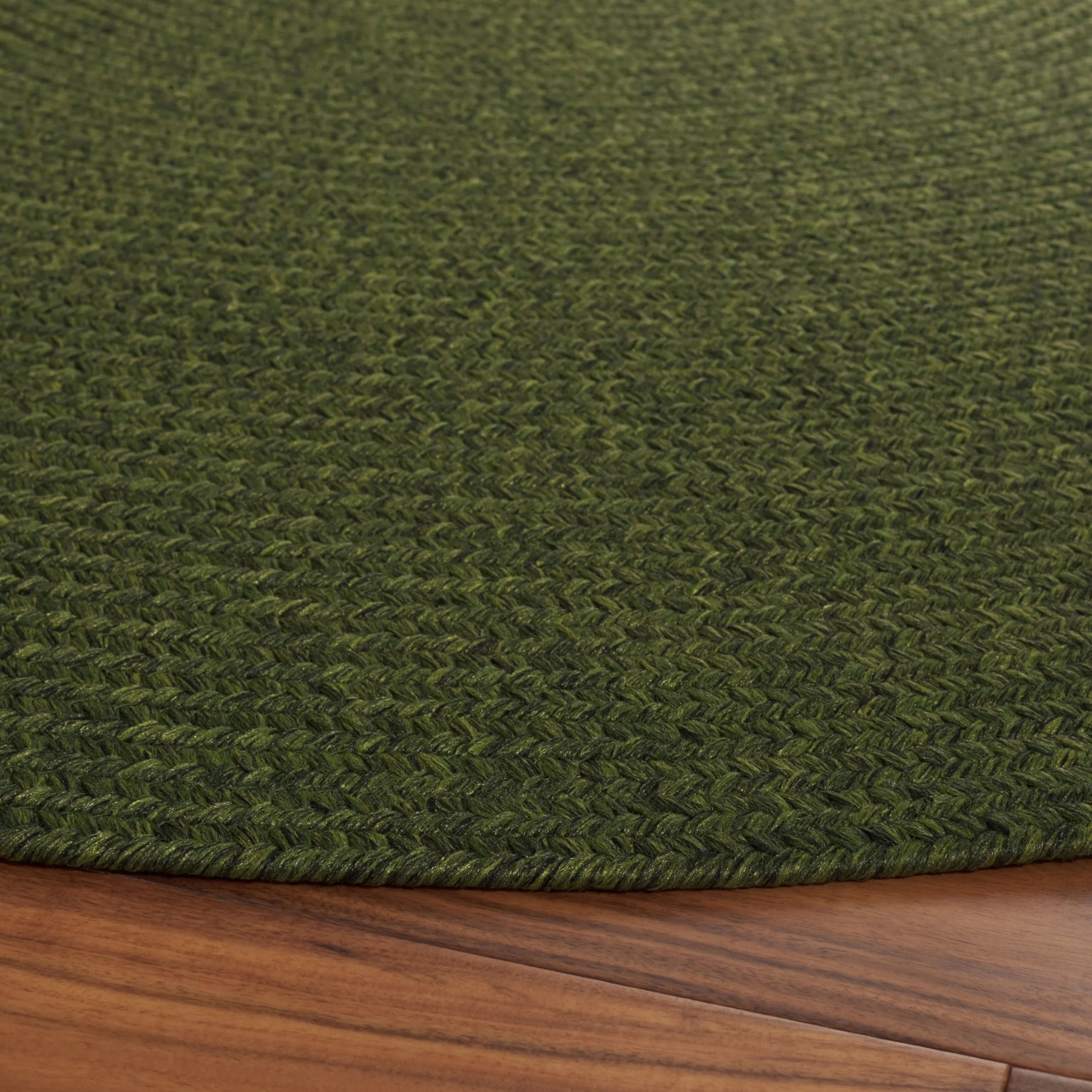 SAFAVIEH Handmade Braided Shabana Casual Lavada Rug