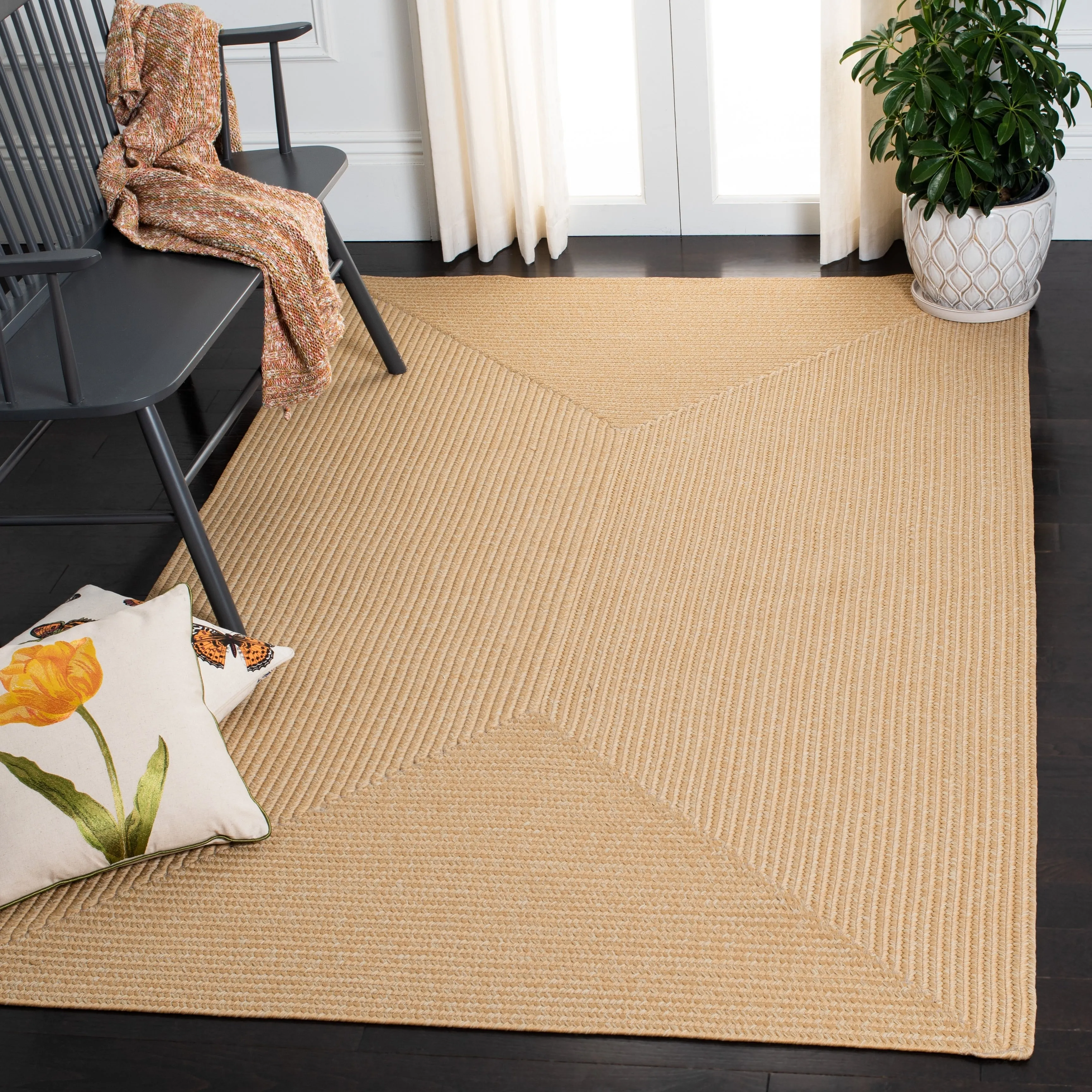 SAFAVIEH Handmade Braided Shabana Casual Lavada Rug