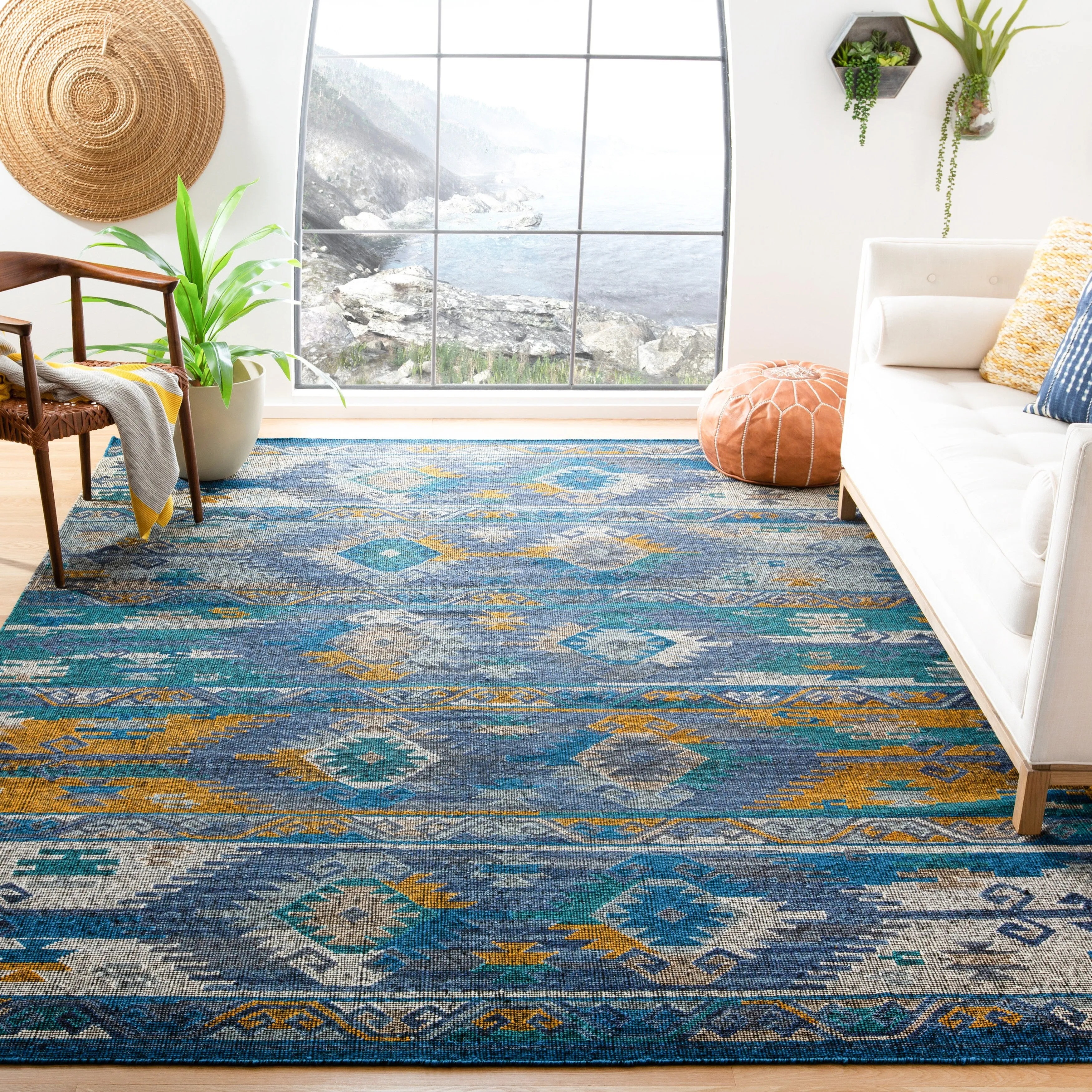 SAFAVIEH Handmade Canyon Cristieana Boho Tribal Wool Rug