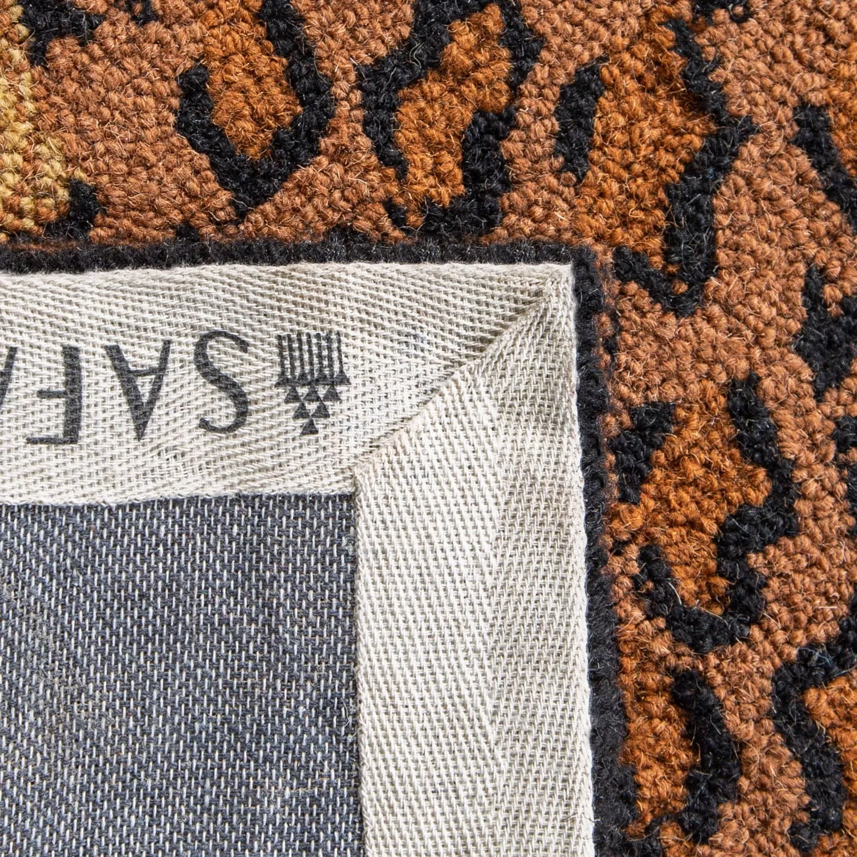 SAFAVIEH Handmade Chelsea Solar Garden Leopard French Country Wool Rug