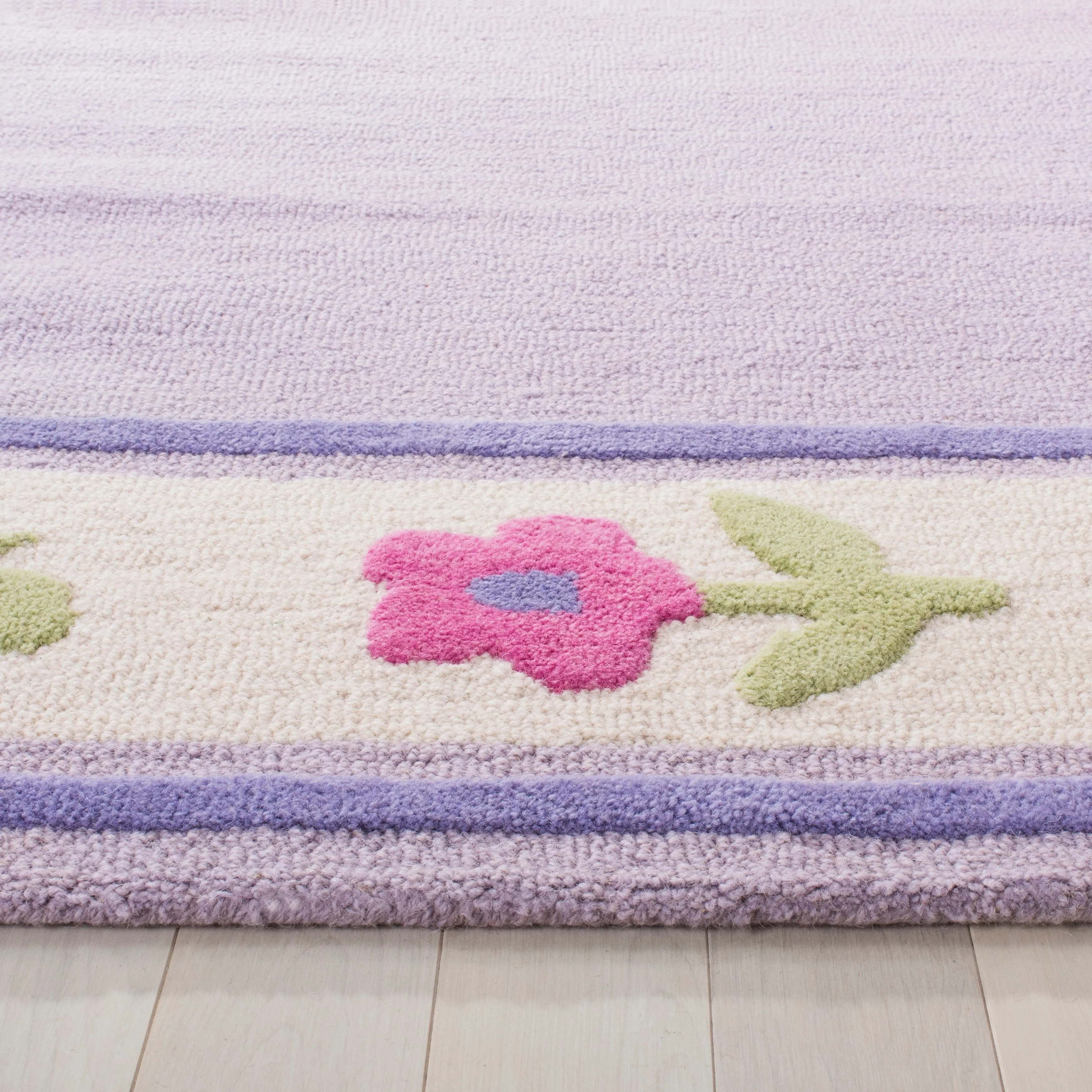 SAFAVIEH Handmade Children's Butterflies Garden Deogilde New Zealand Wool Rug