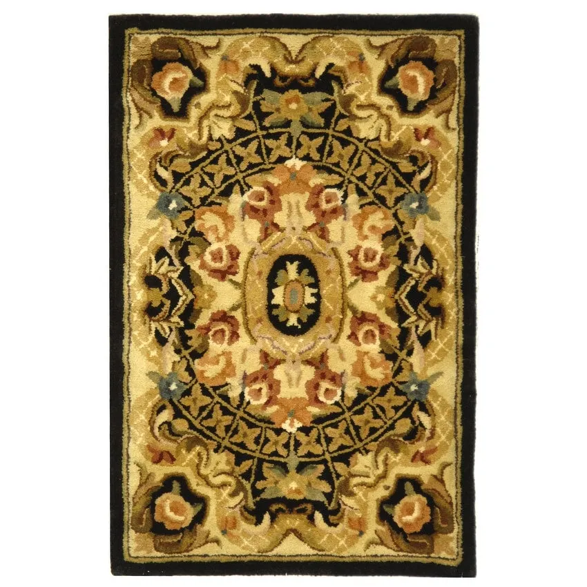 SAFAVIEH Handmade Classic Traiana Traditional Oriental Wool Rug