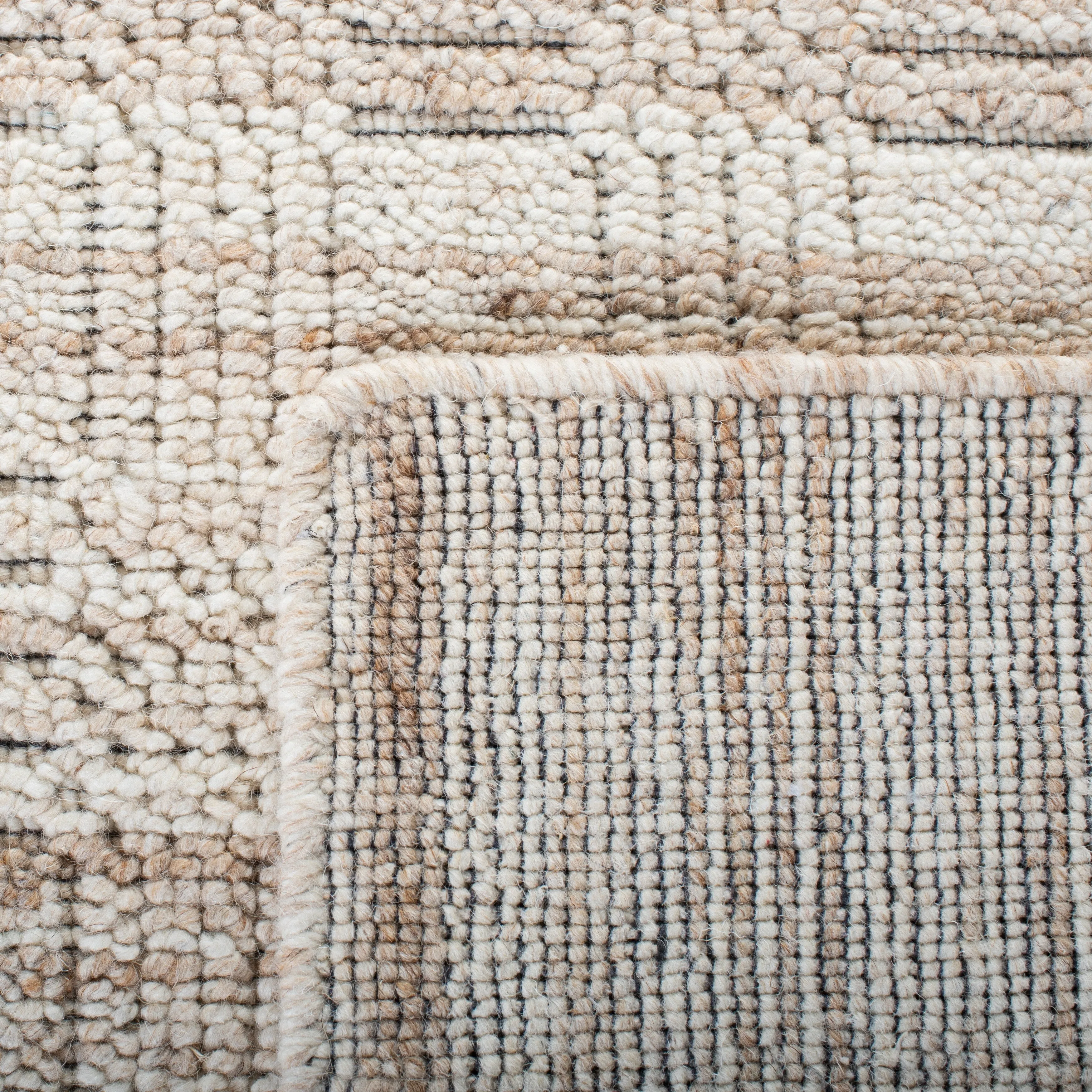 SAFAVIEH Handmade Elements Vitoria Wool Rug