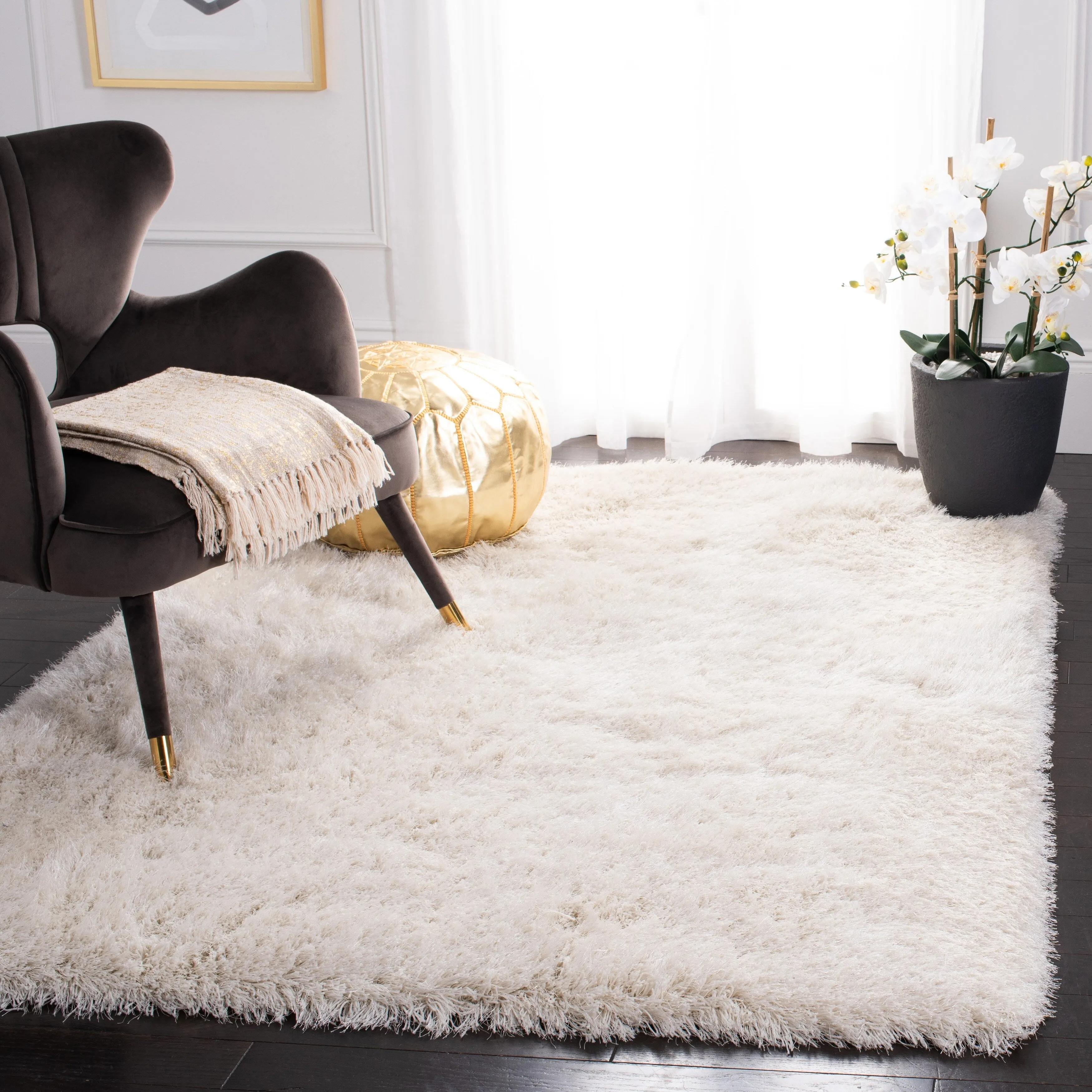 SAFAVIEH Handmade Fiona Shag Djenka 3-inch Thick Rug