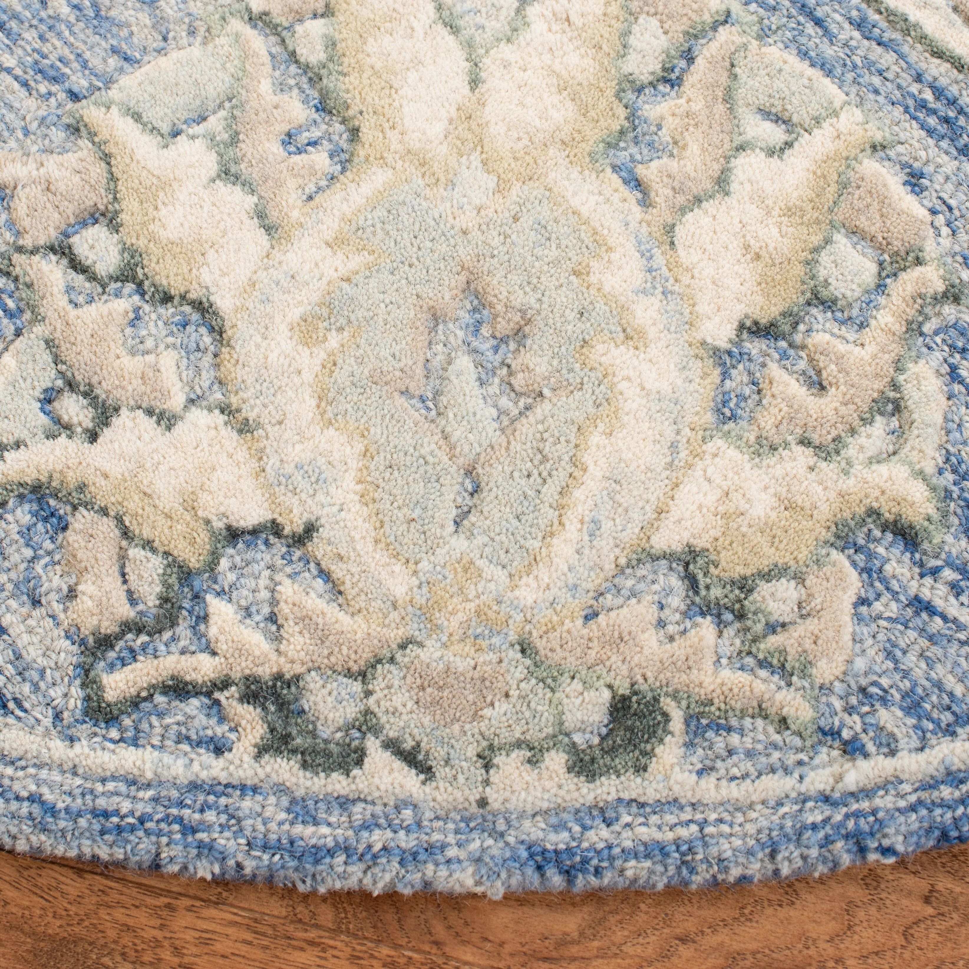 SAFAVIEH Handmade Glamour Marsona Floral Wool Rug