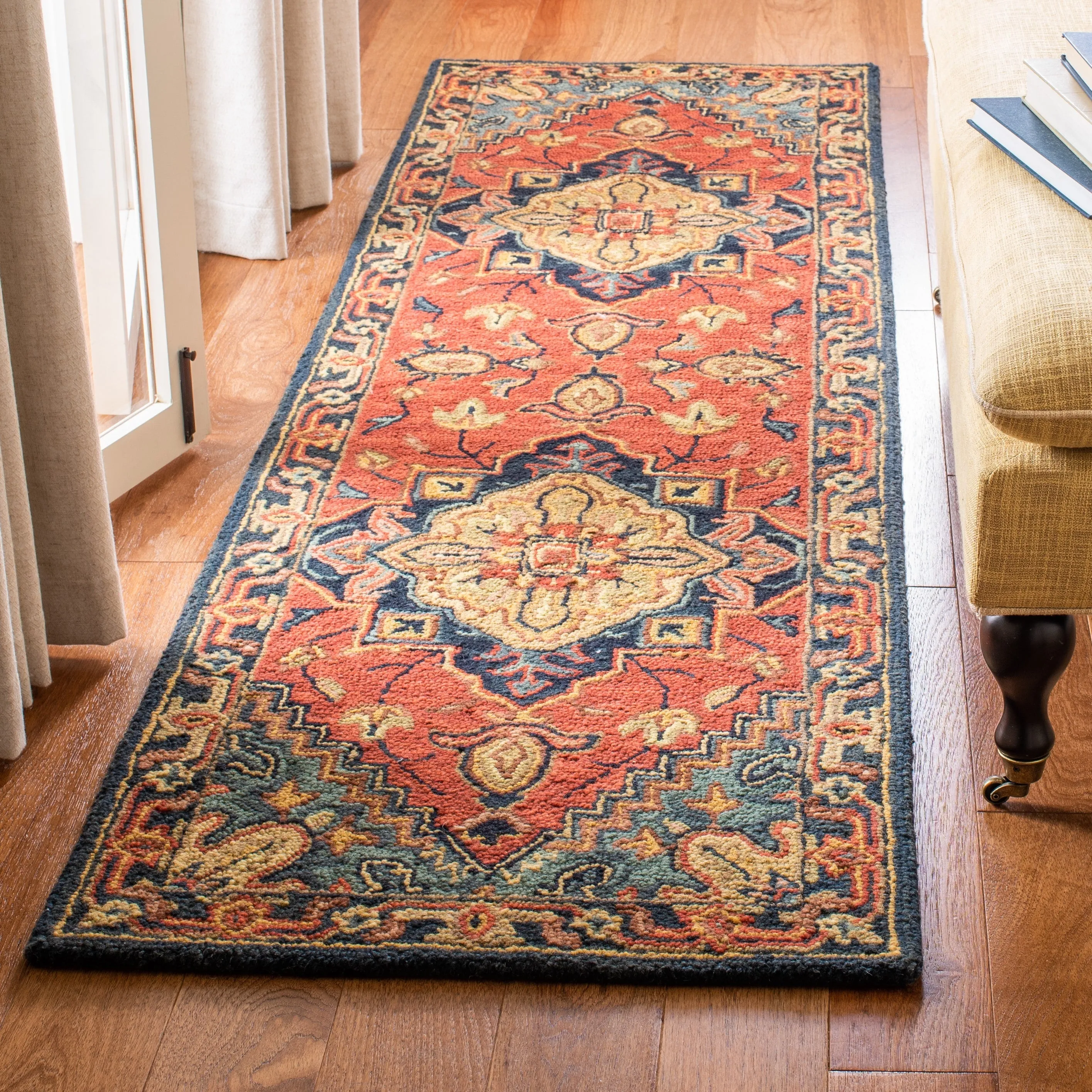 SAFAVIEH Handmade Heritage Blocks Traditional Wool Rug