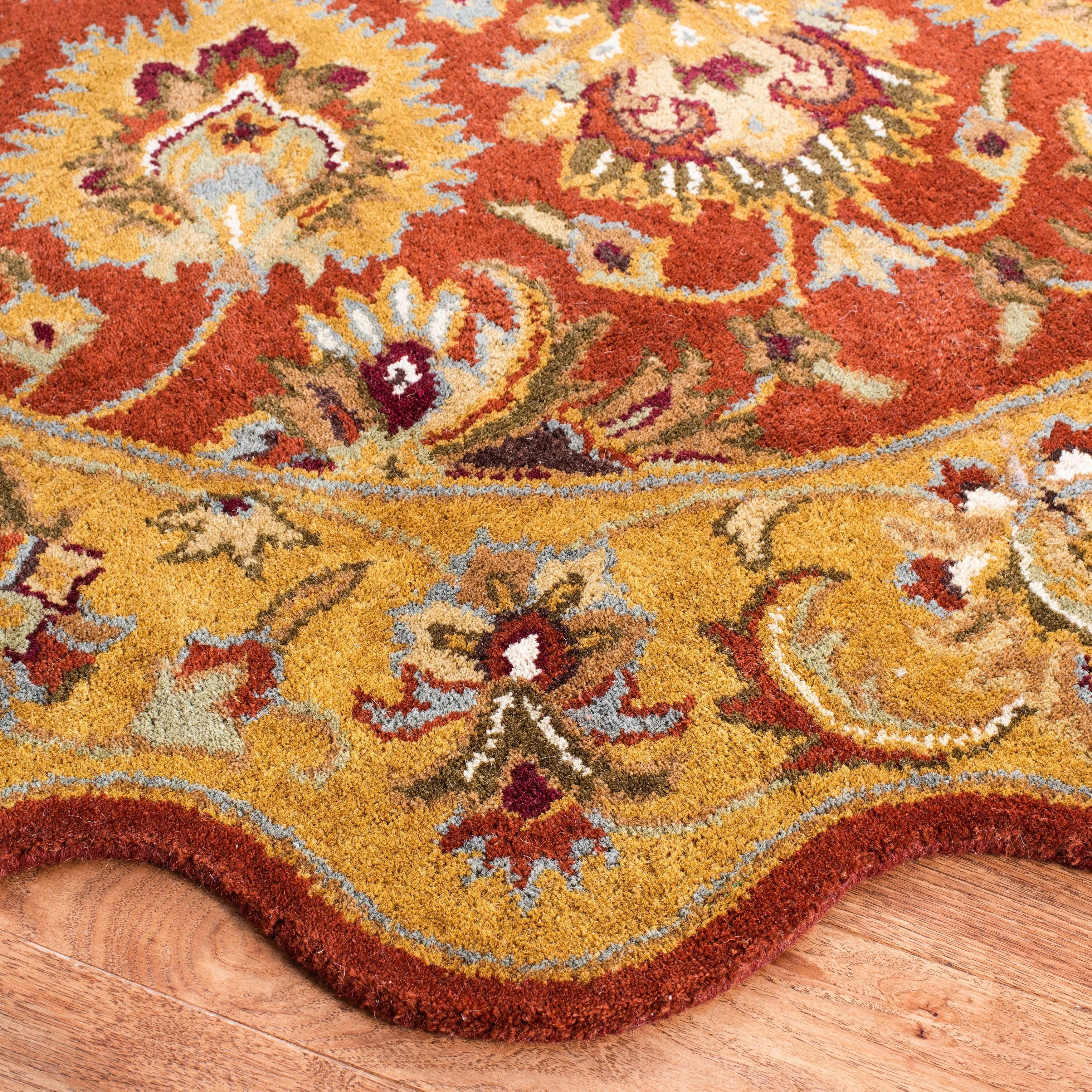 SAFAVIEH Handmade Heritage Flower Field Traditional Oriental Wool Rug