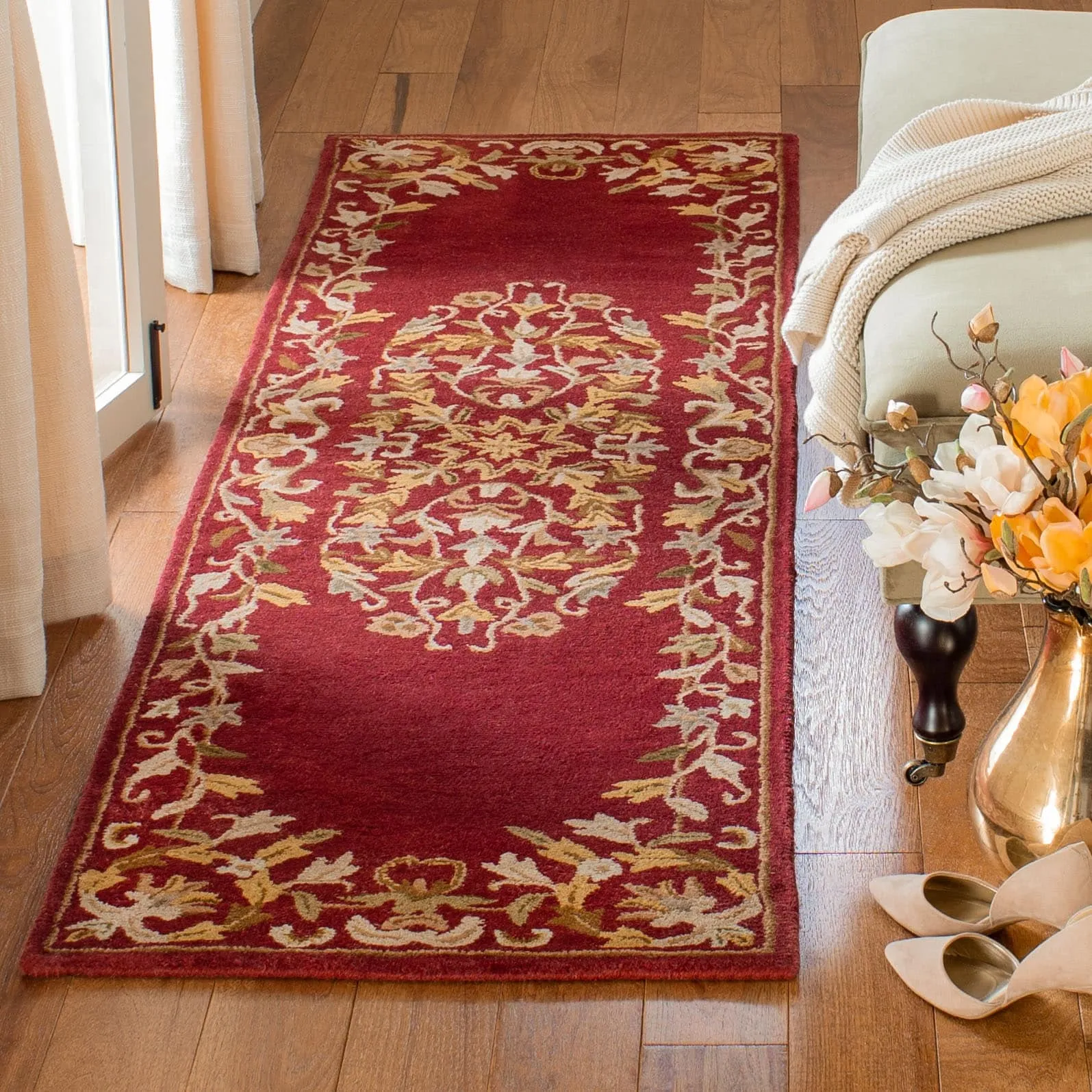 SAFAVIEH Handmade Heritage Hot Air Balloon Traditional Oriental Wool Rug