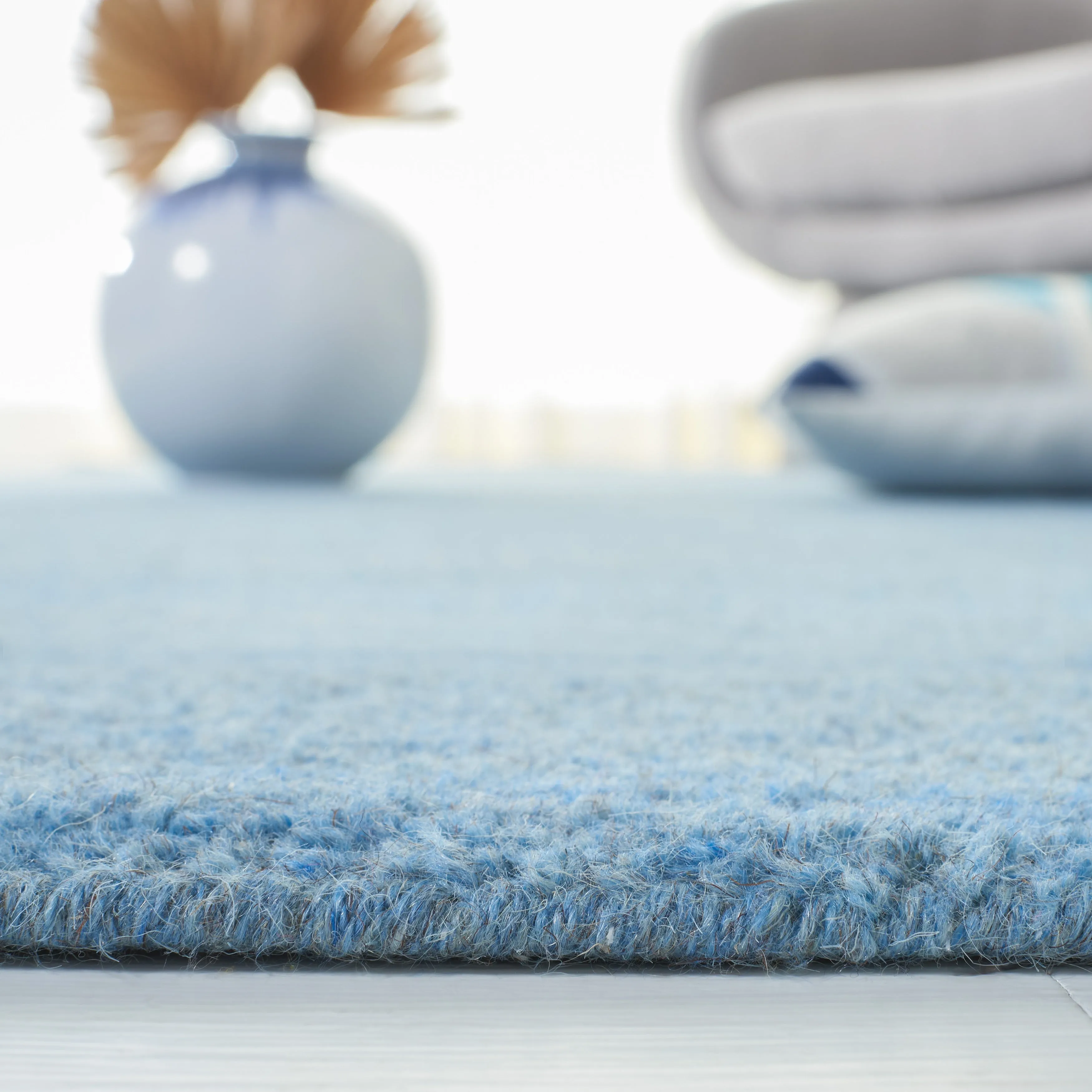 SAFAVIEH Handmade Himalaya Colorweave Plaid Modern Wool Rug