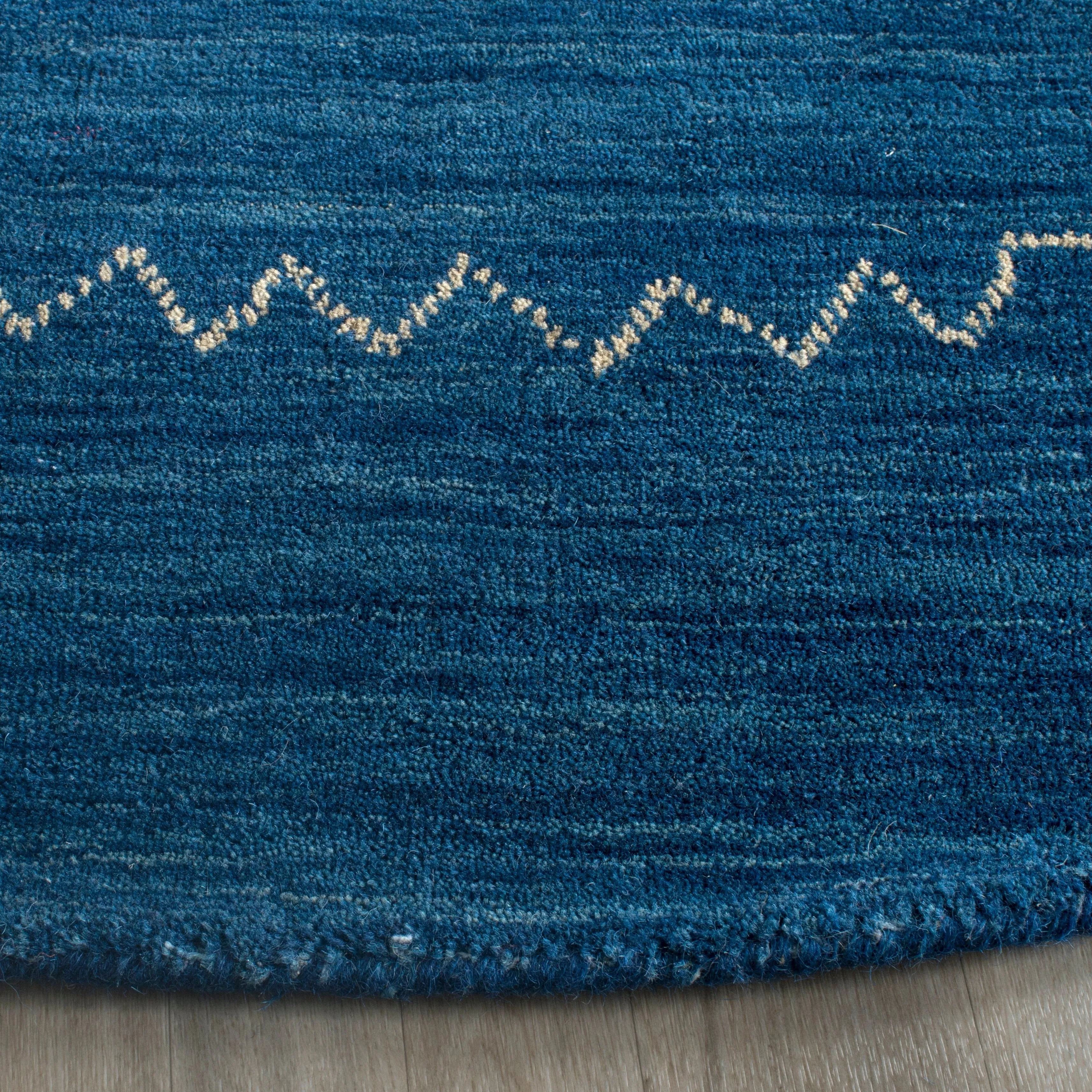 SAFAVIEH Handmade Himalaya Eraclia Wool Gabbeh Runner Rug