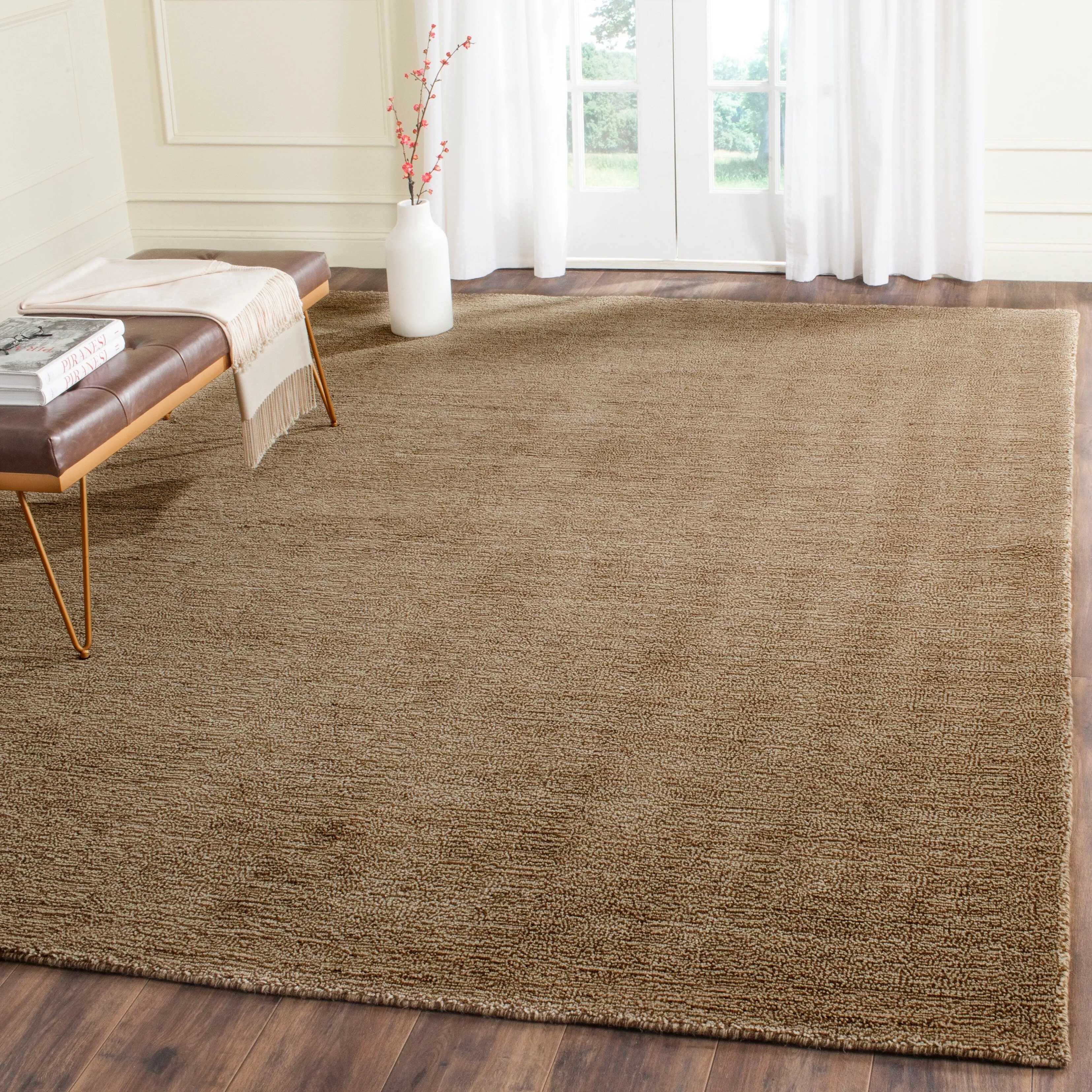 SAFAVIEH Handmade Himalaya Palm Border Modern Wool Rug