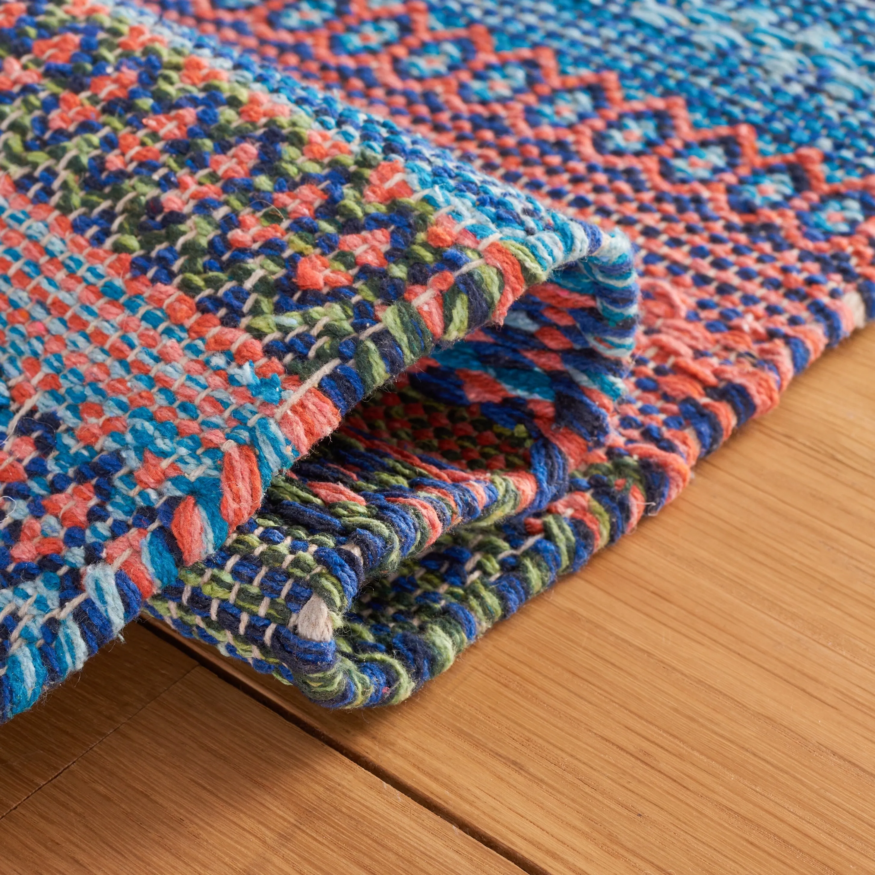 SAFAVIEH Handmade Kilim Vladlena Transitional Rug