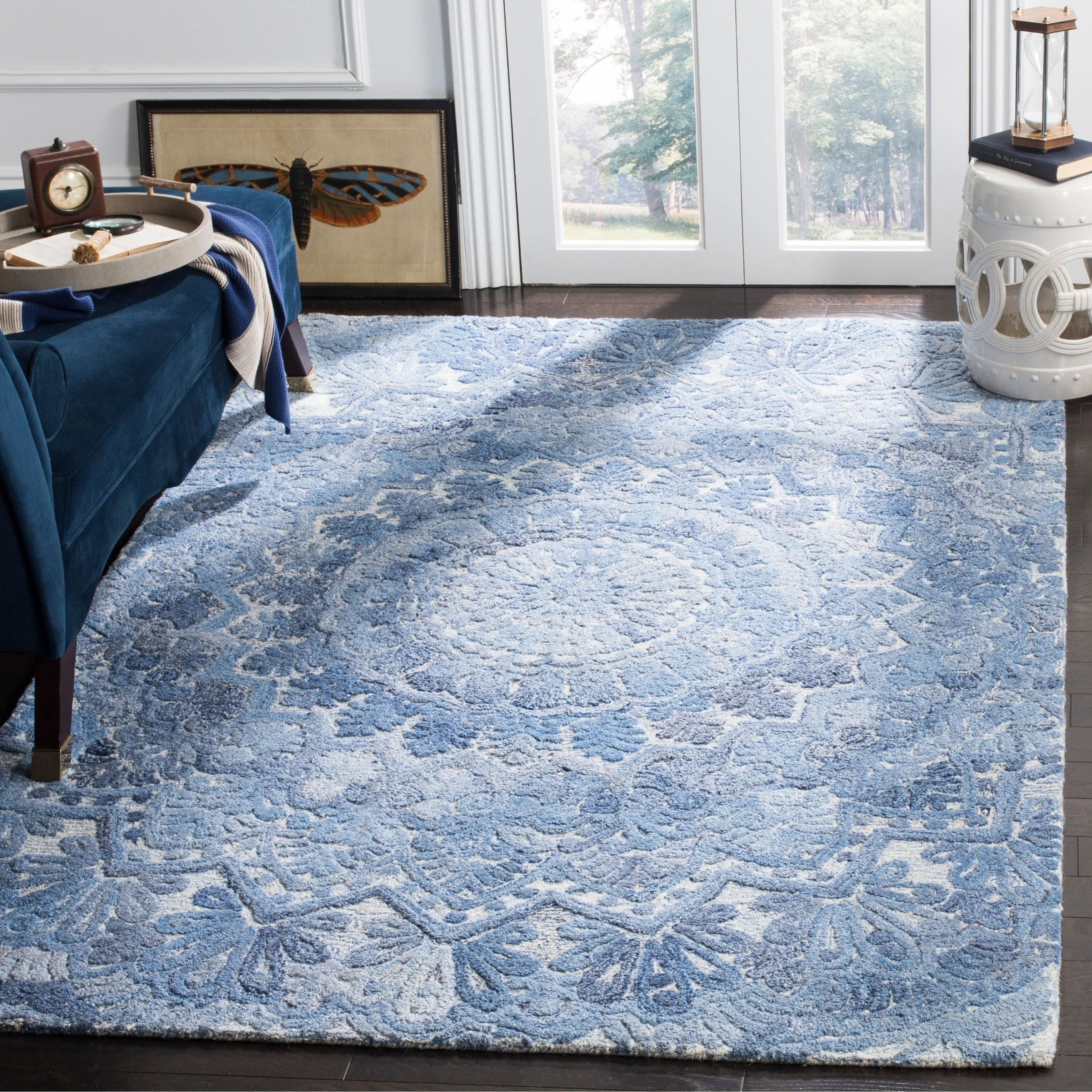 SAFAVIEH Handmade Marquee Carlijn Modern Medallion Wool Rug