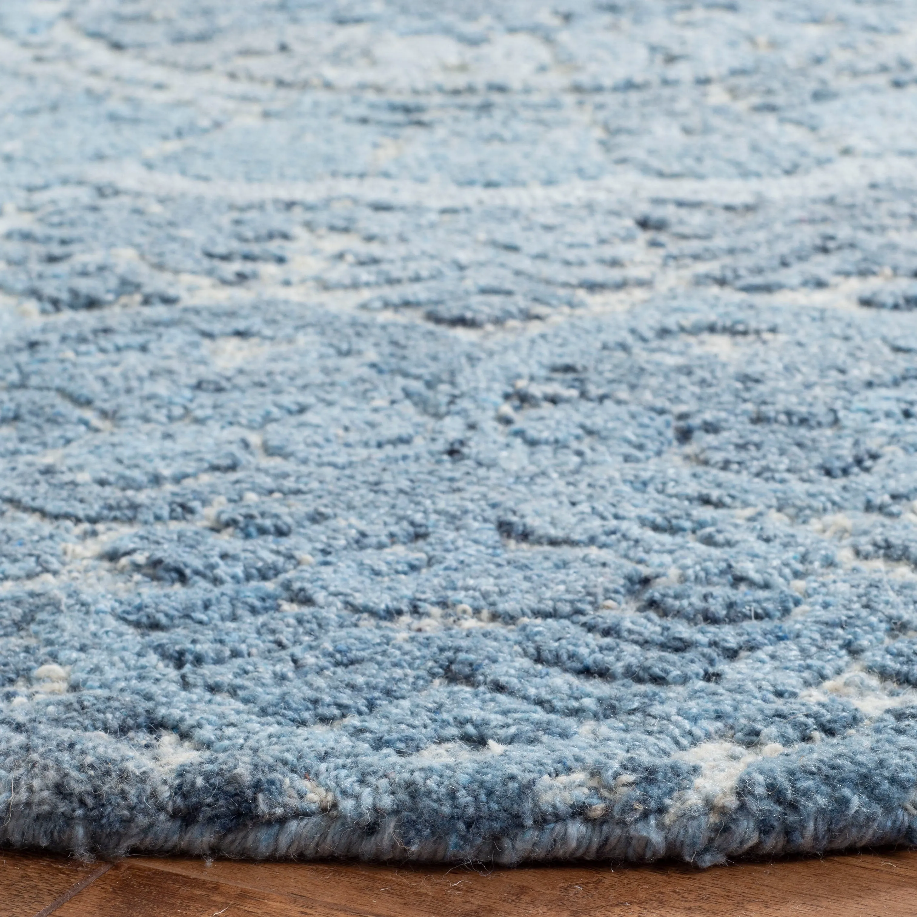 SAFAVIEH Handmade Marquee Carlijn Modern Medallion Wool Rug
