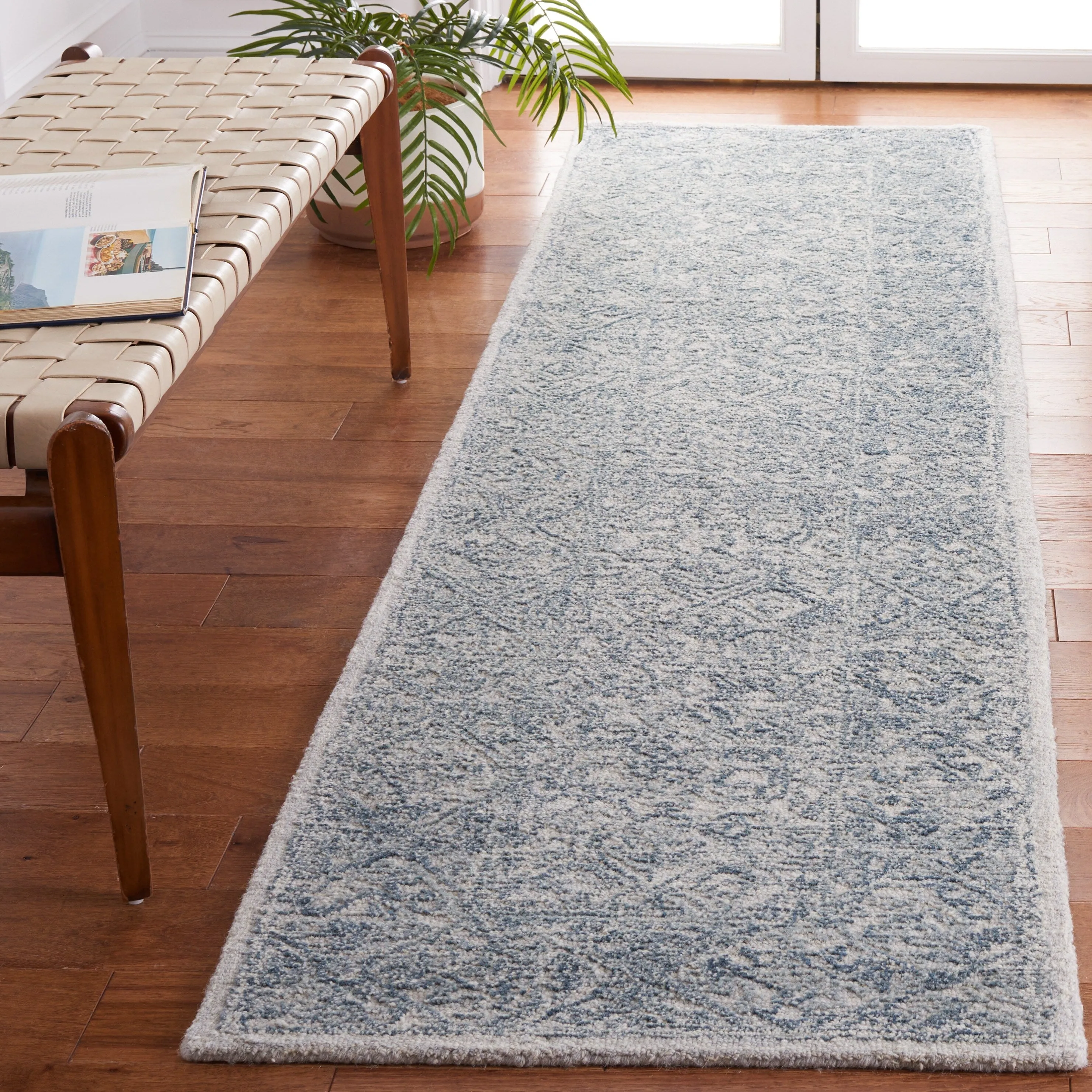 SAFAVIEH Handmade Marquee Gunnhild Modern Wool Rug