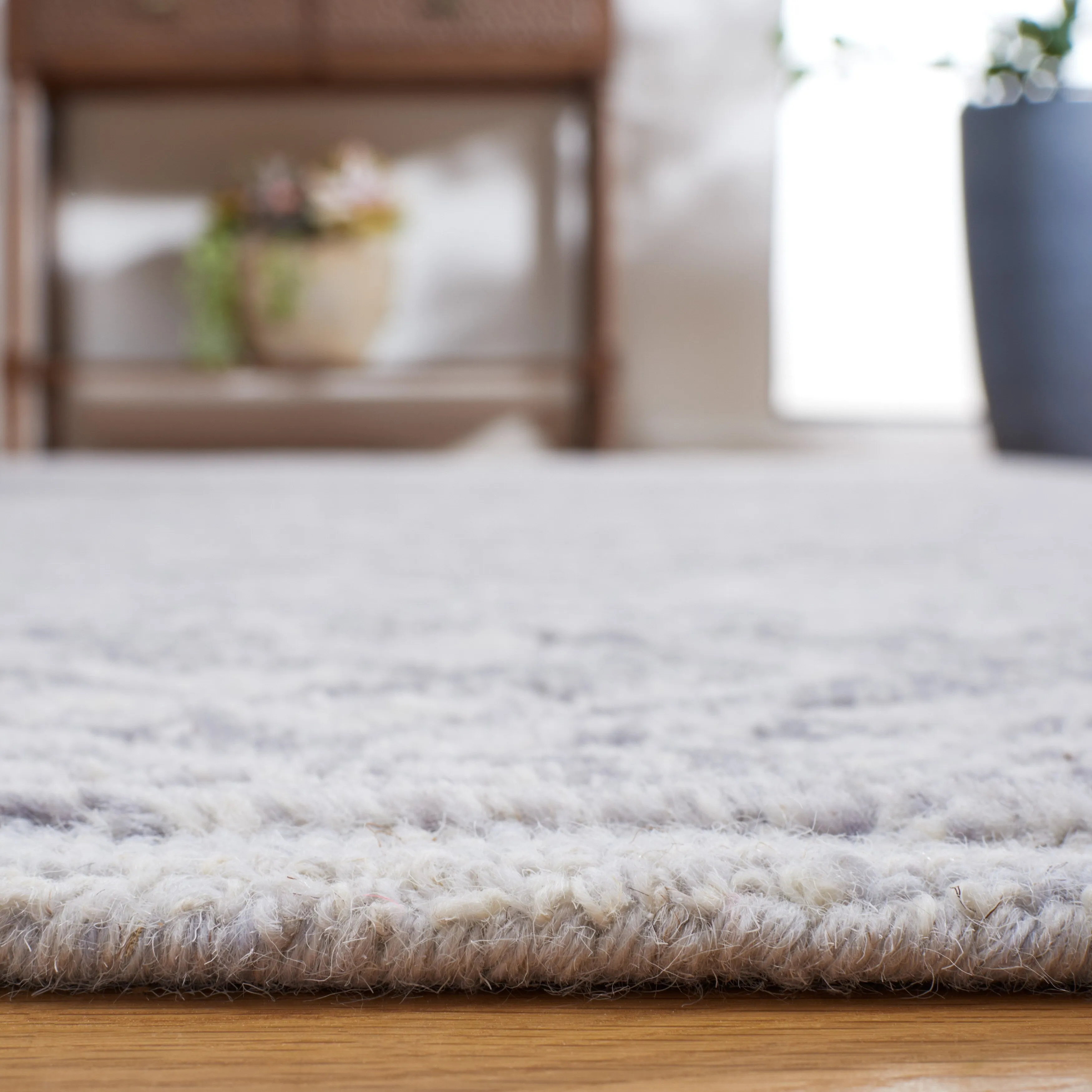 SAFAVIEH Handmade Marquee Gunnhild Modern Wool Rug