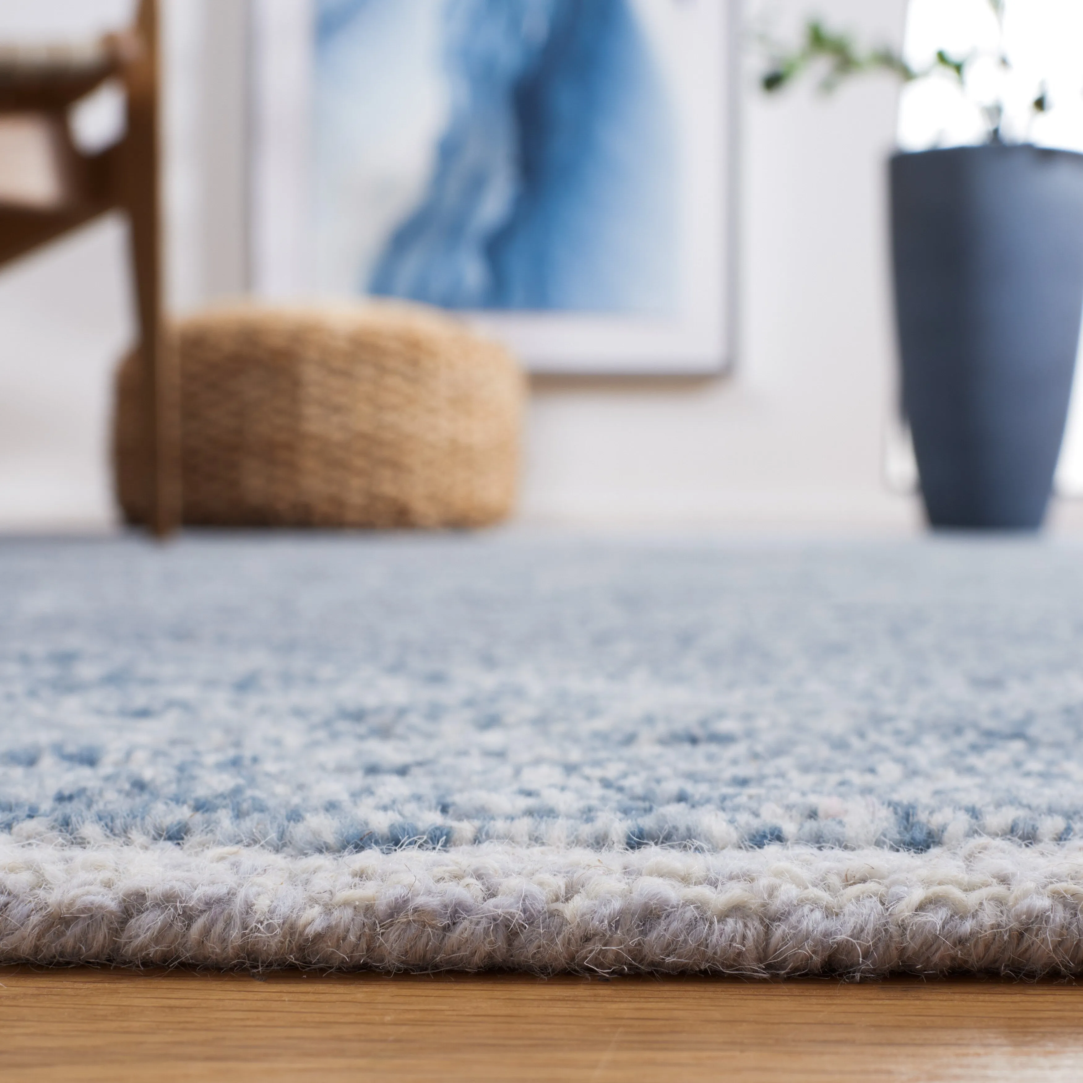 SAFAVIEH Handmade Marquee Gunnhild Modern Wool Rug