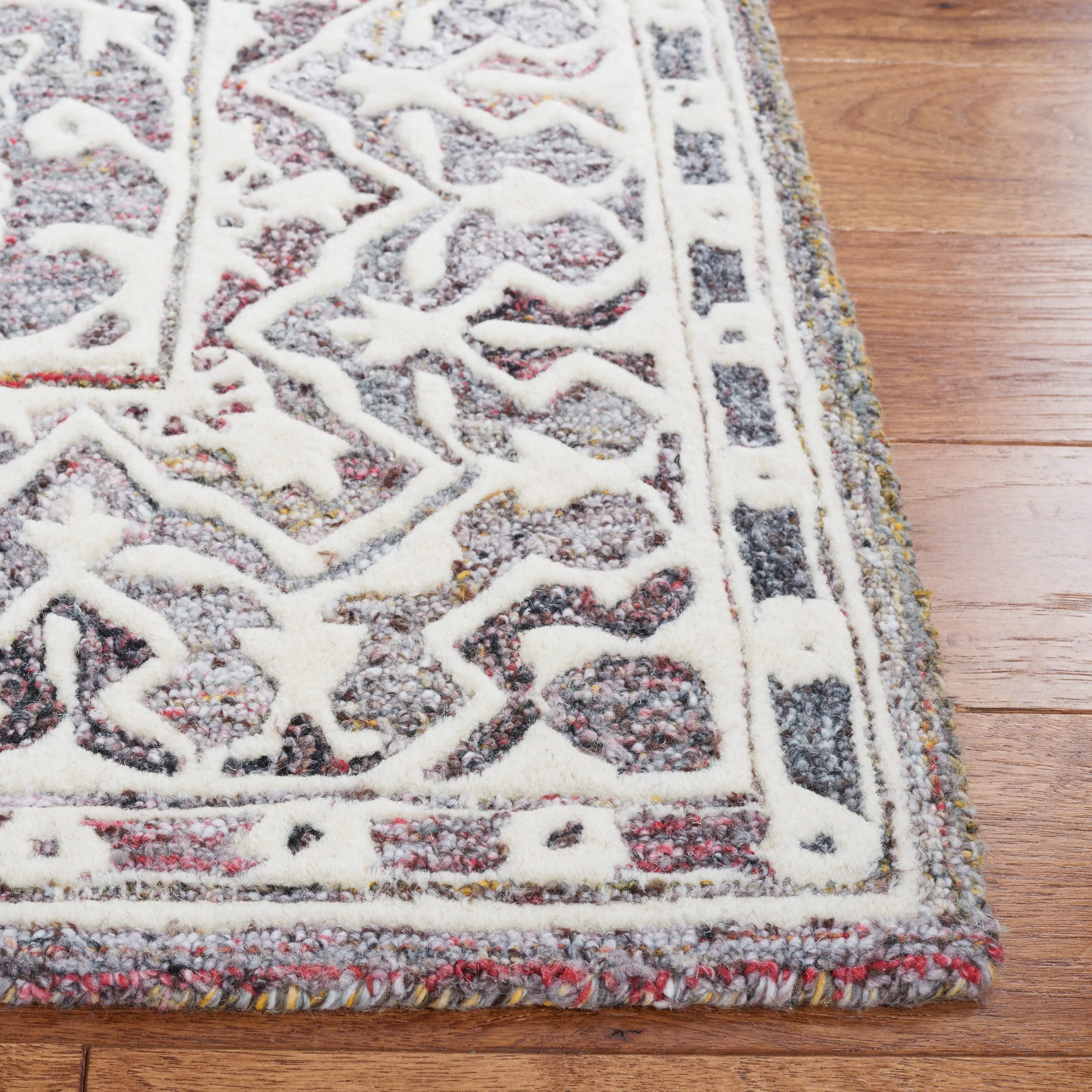 SAFAVIEH Handmade Metro Tallina French Country Wool Rug