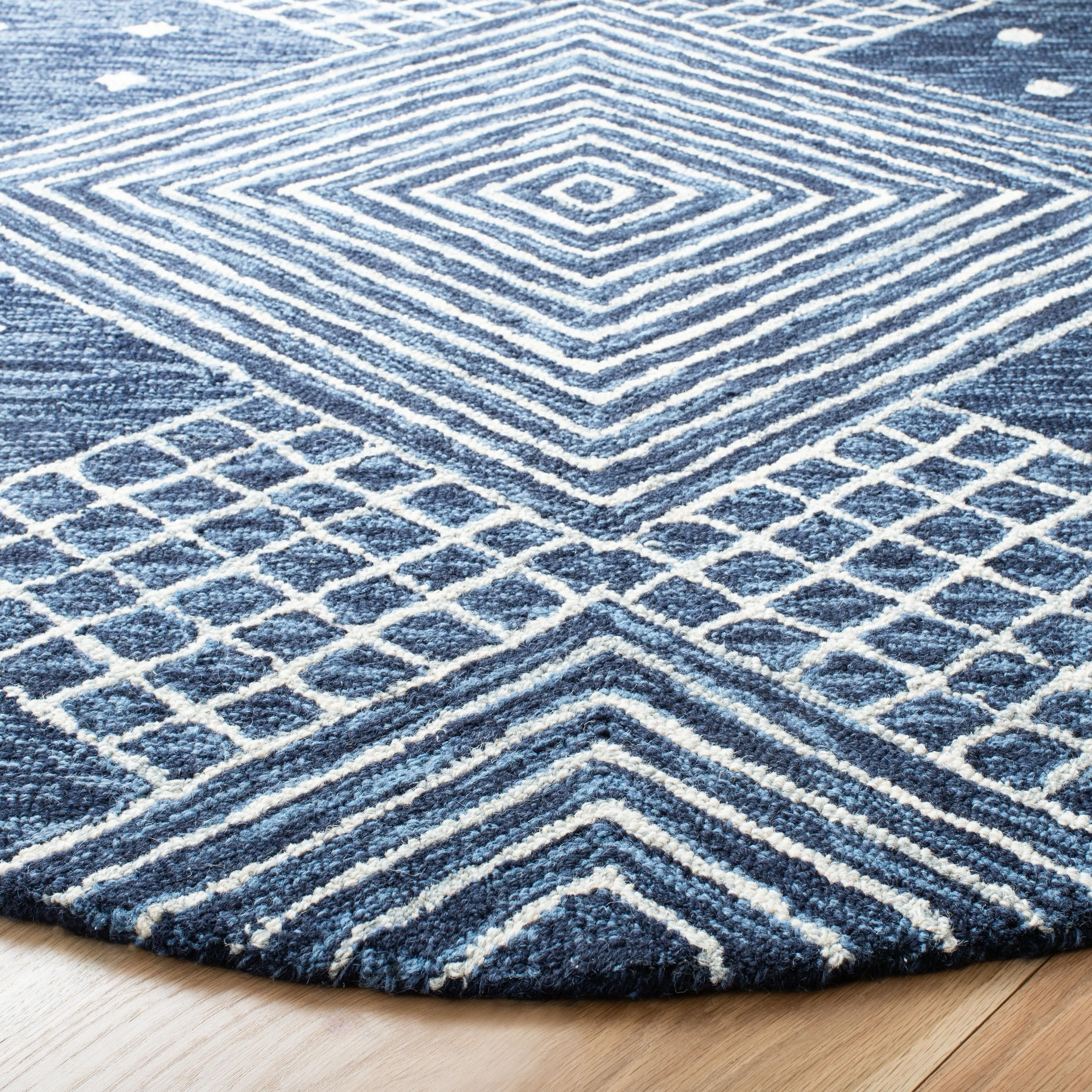 SAFAVIEH Handmade Micro-Loop Crystele Modern Wool Rug