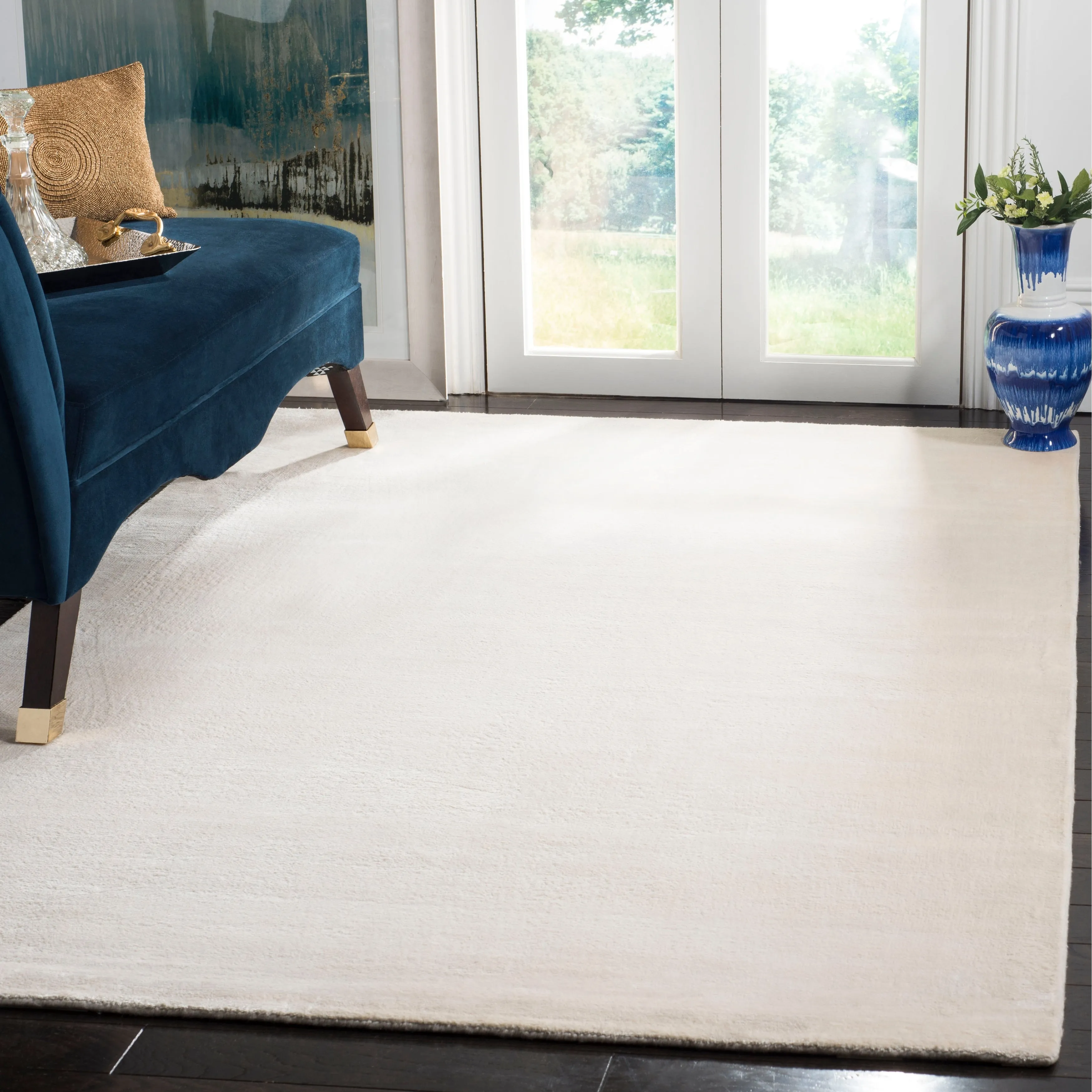 SAFAVIEH Handmade Mirage Filotia Modern Abstract Viscose Rug