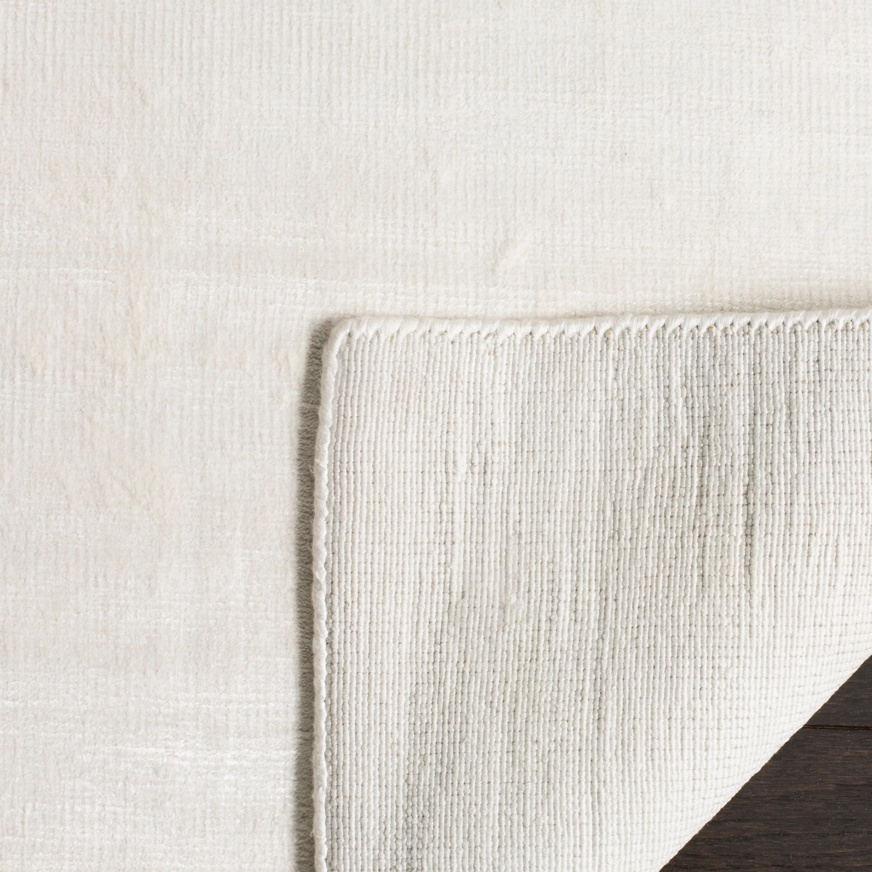 SAFAVIEH Handmade Mirage Filotia Modern Abstract Viscose Rug