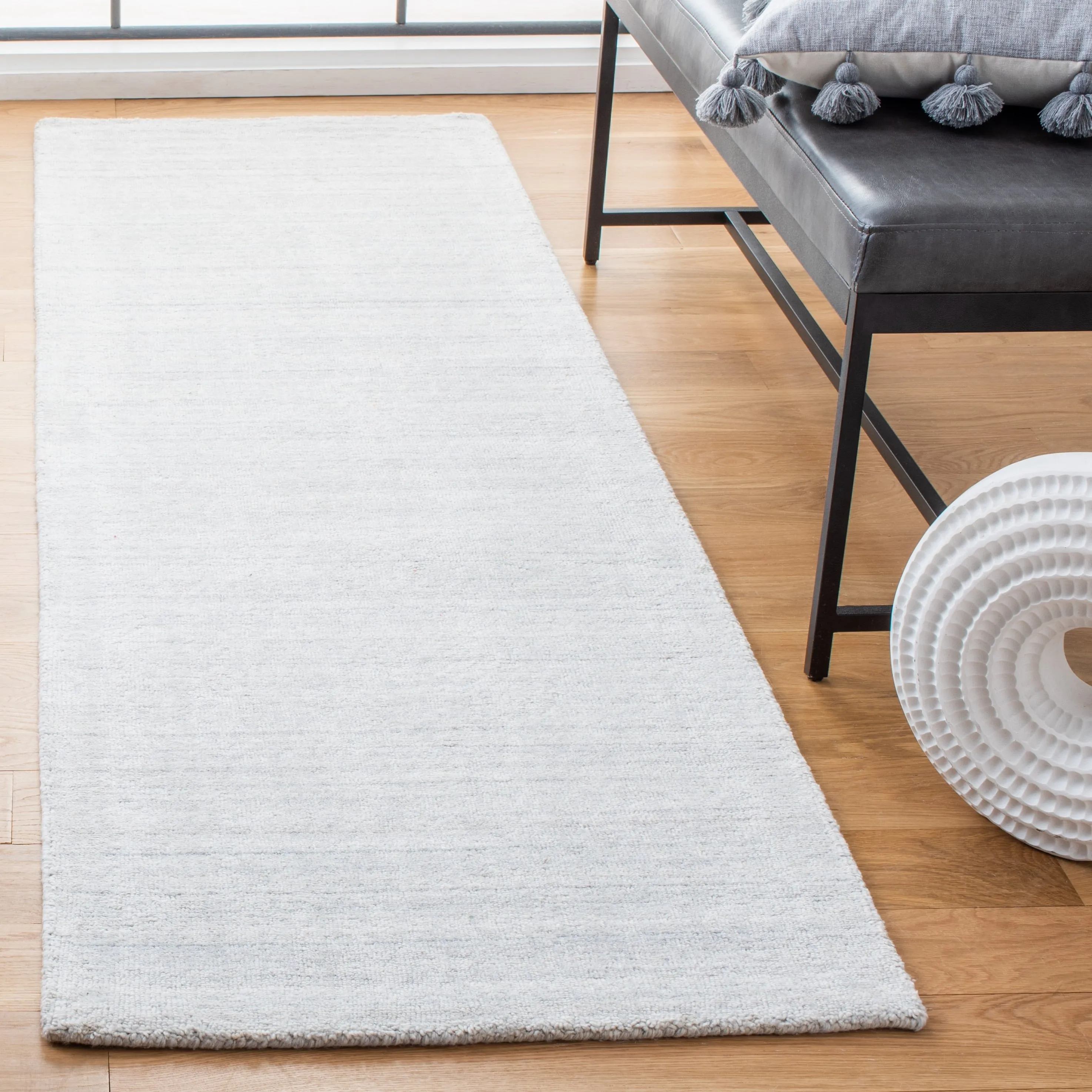 SAFAVIEH Handmade Mirage Ibtihaj Rug