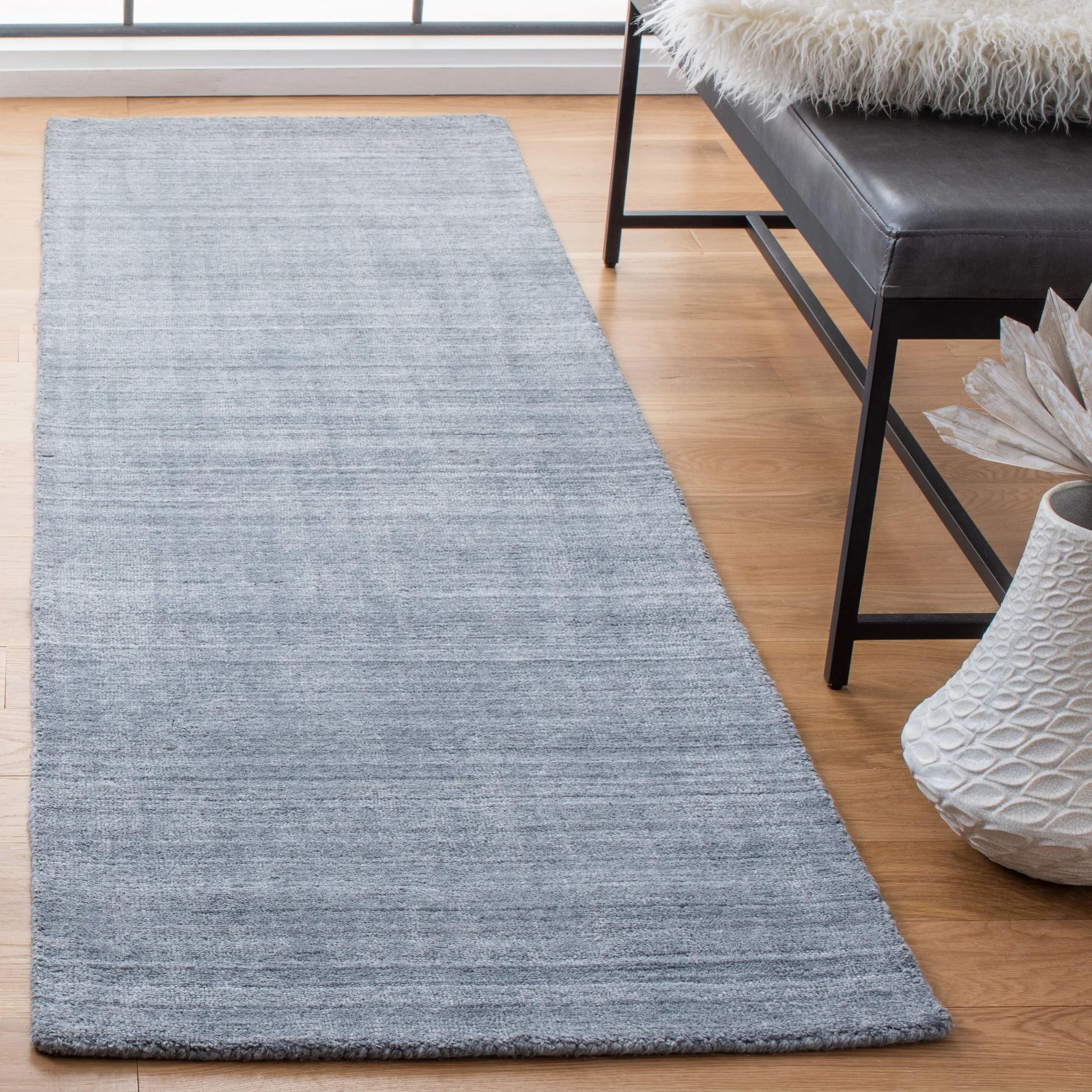 SAFAVIEH Handmade Mirage Ibtihaj Rug