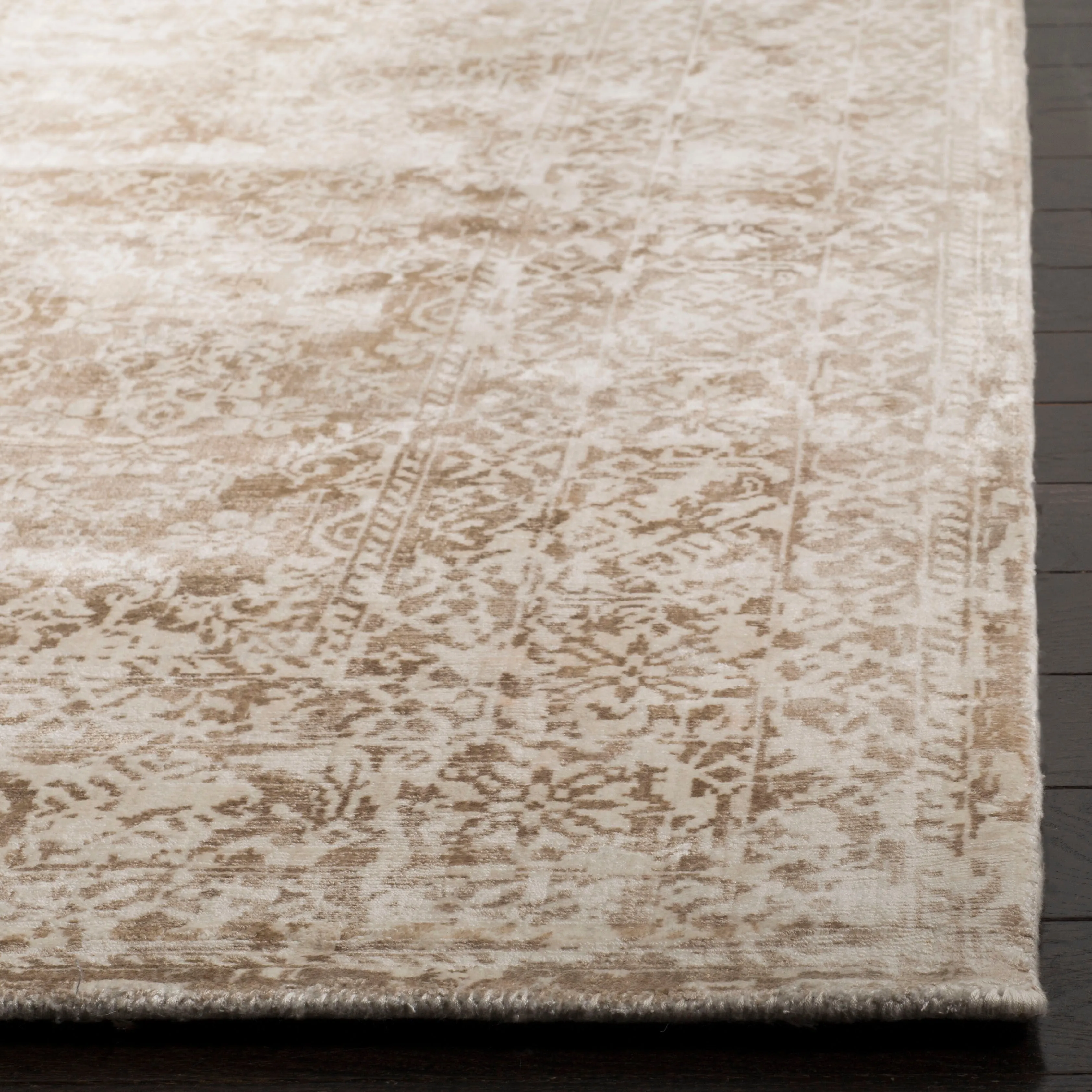 SAFAVIEH Handmade Mirage Pascasia Modern Abstract Viscose Rug