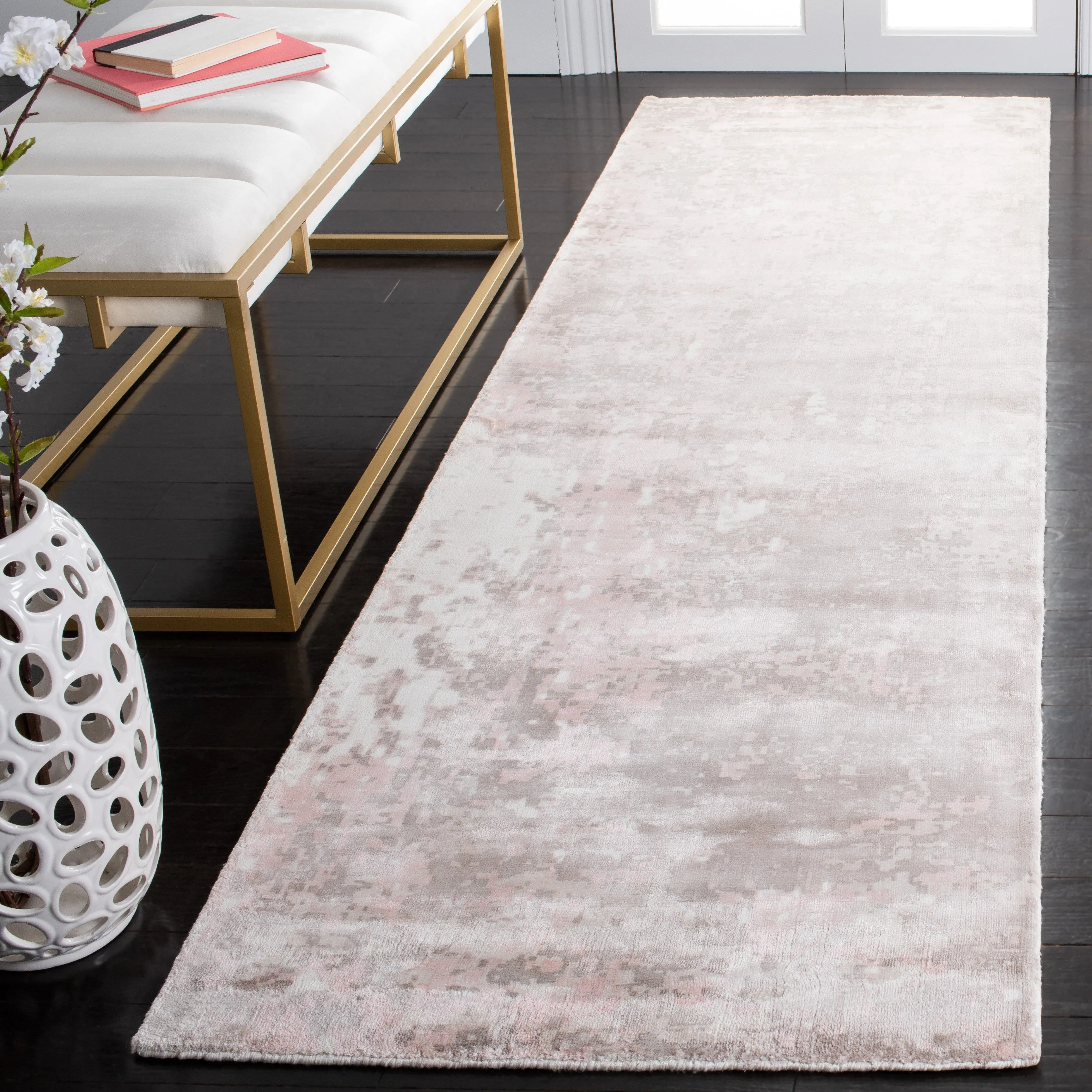 SAFAVIEH Handmade Mirage Selvie Modern Abstract Viscose Rug