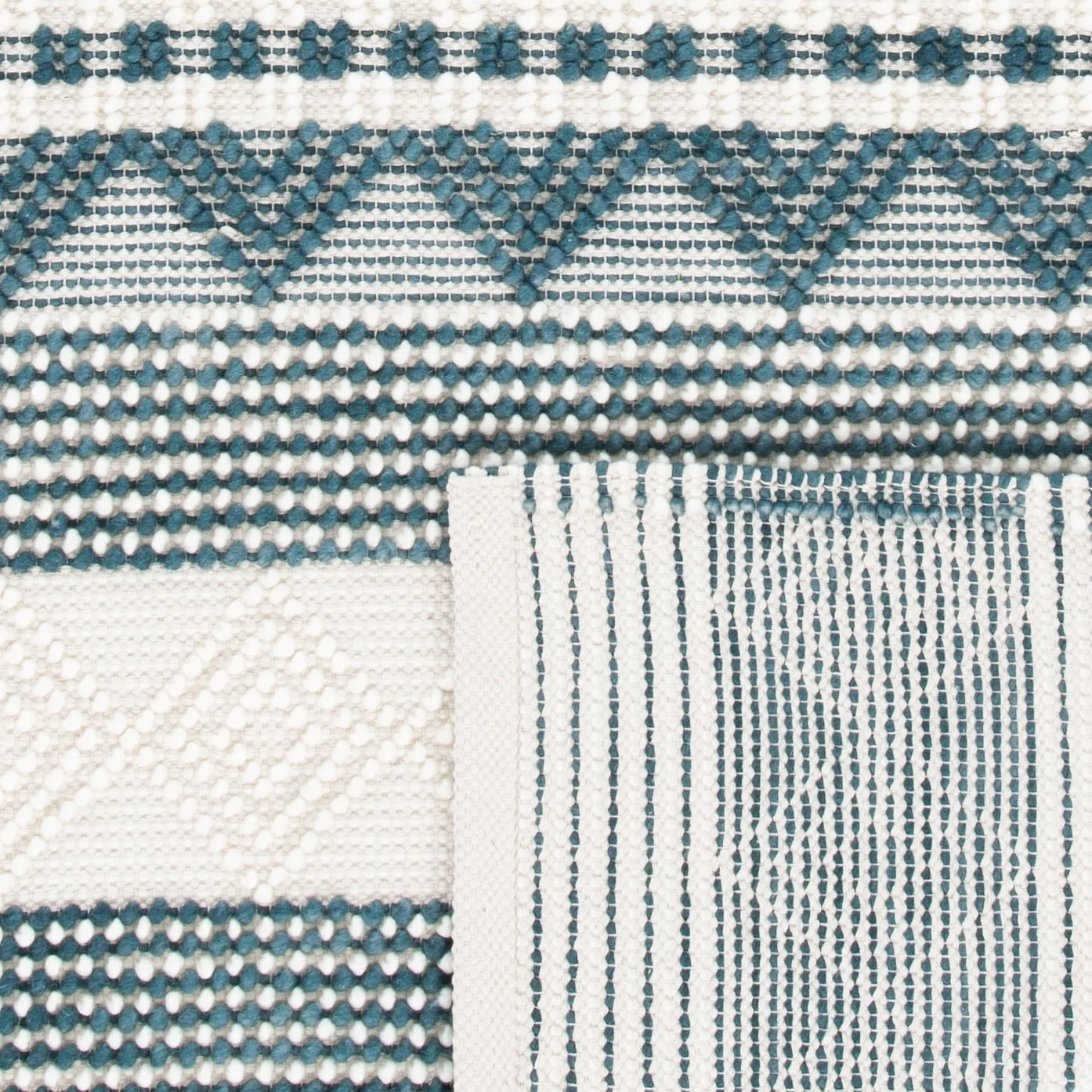 SAFAVIEH. Handmade Natura Paladia Wool Rug