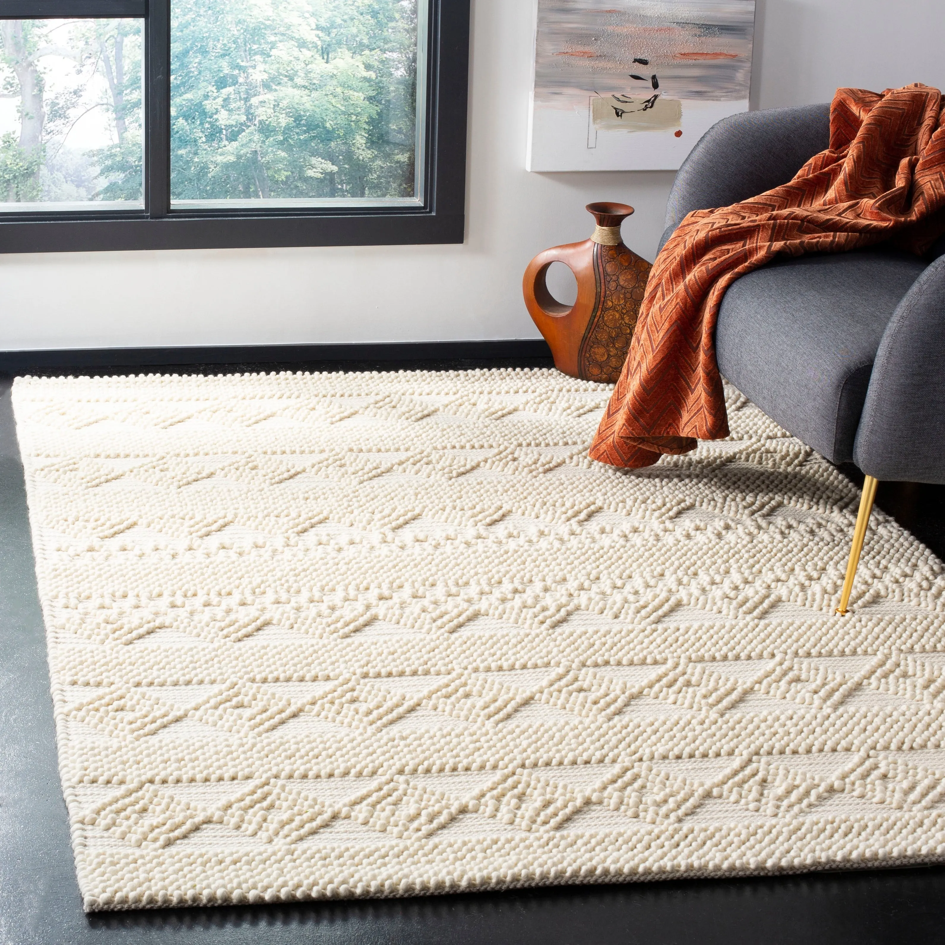 SAFAVIEH. Handmade Natura Paladia Wool Rug