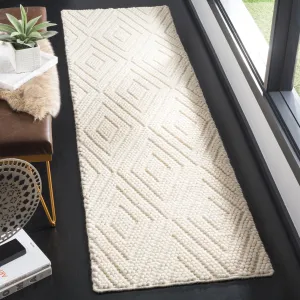 SAFAVIEH. Handmade Natura Rensia Wool Rug