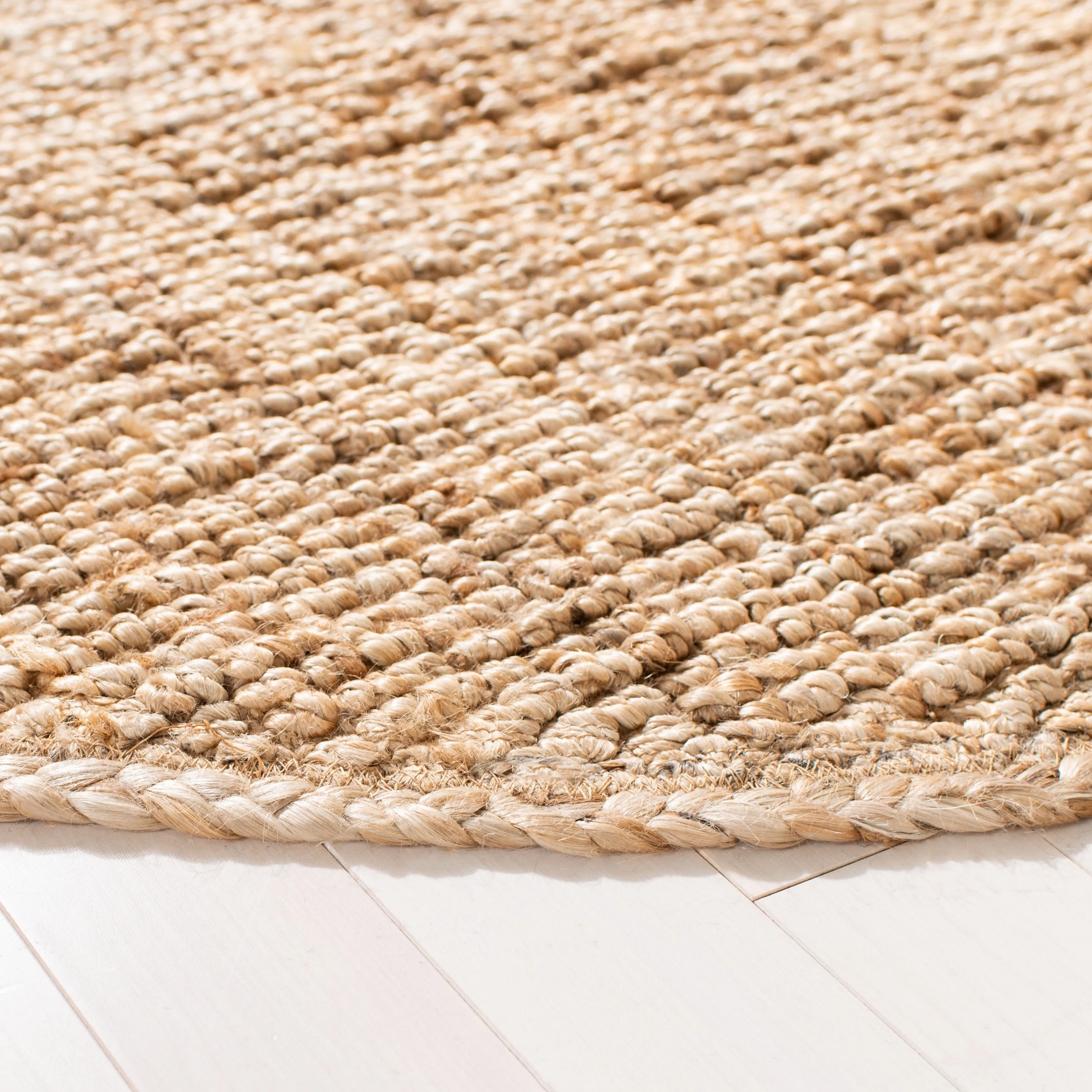 SAFAVIEH Handmade Natural Fiber Nihada Casual Solid Jute Rug