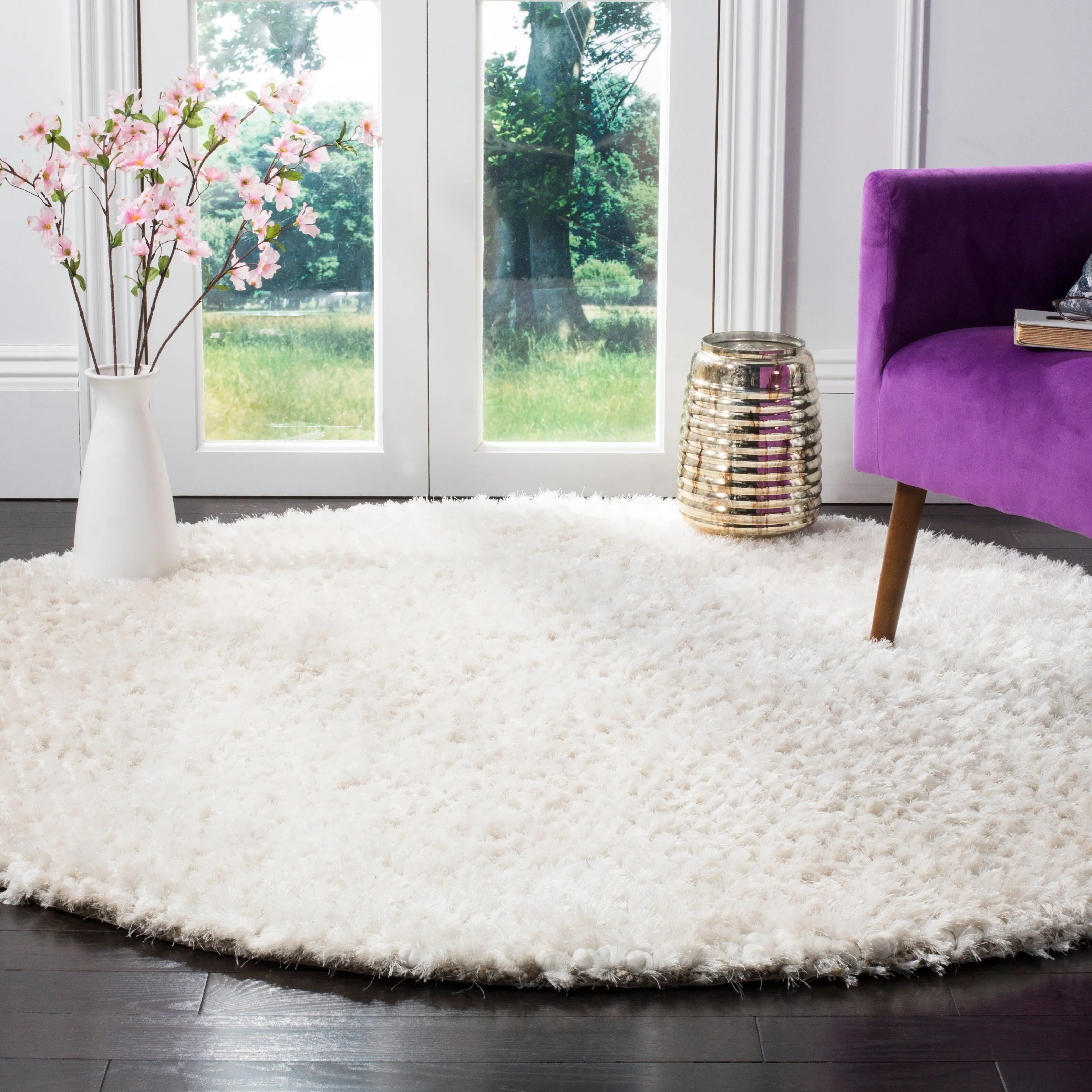 SAFAVIEH Handmade Saint Shantell Shag Yuiko Solid Polyester Rug
