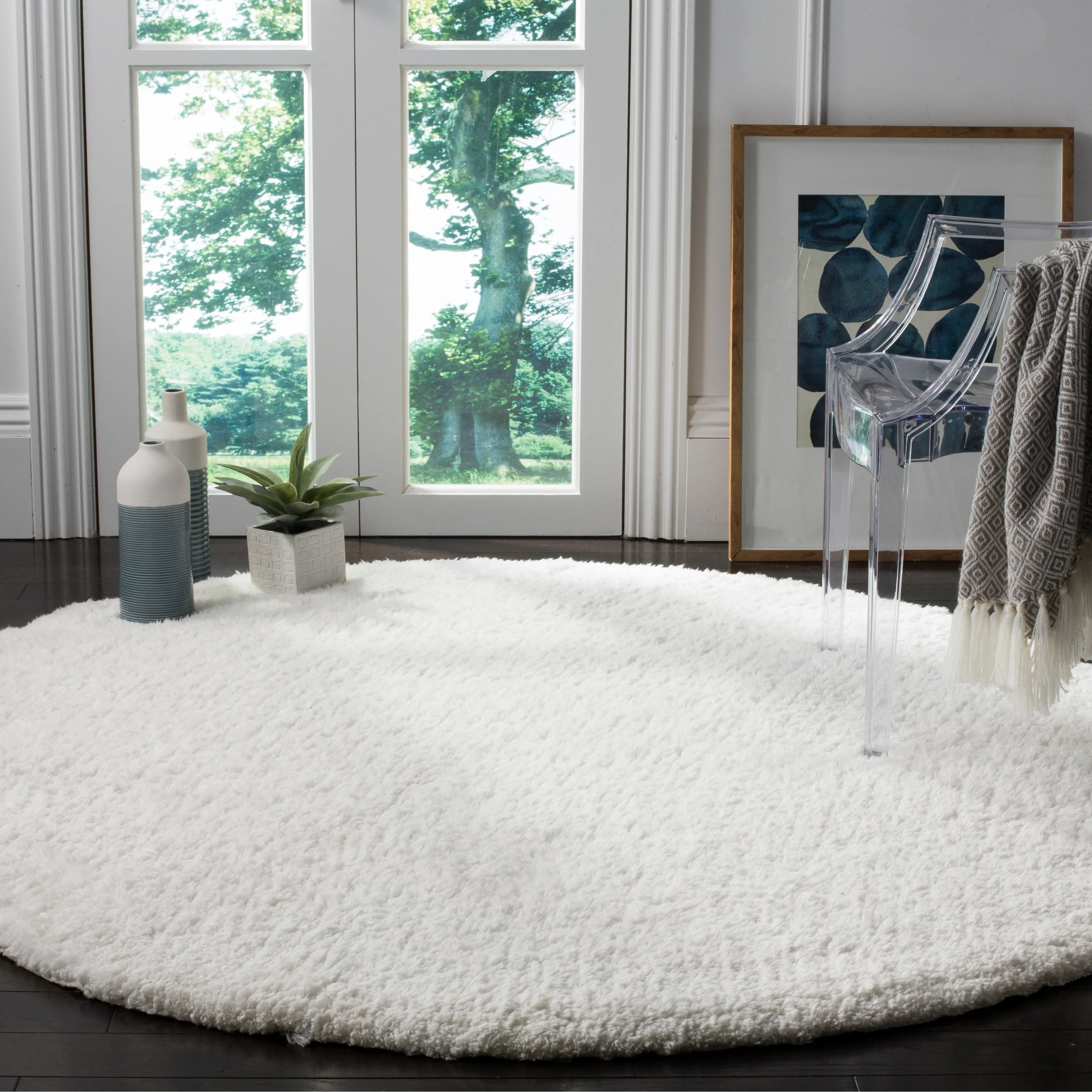 SAFAVIEH Handmade Sheep Shag Dochia Solid Polyester Rug