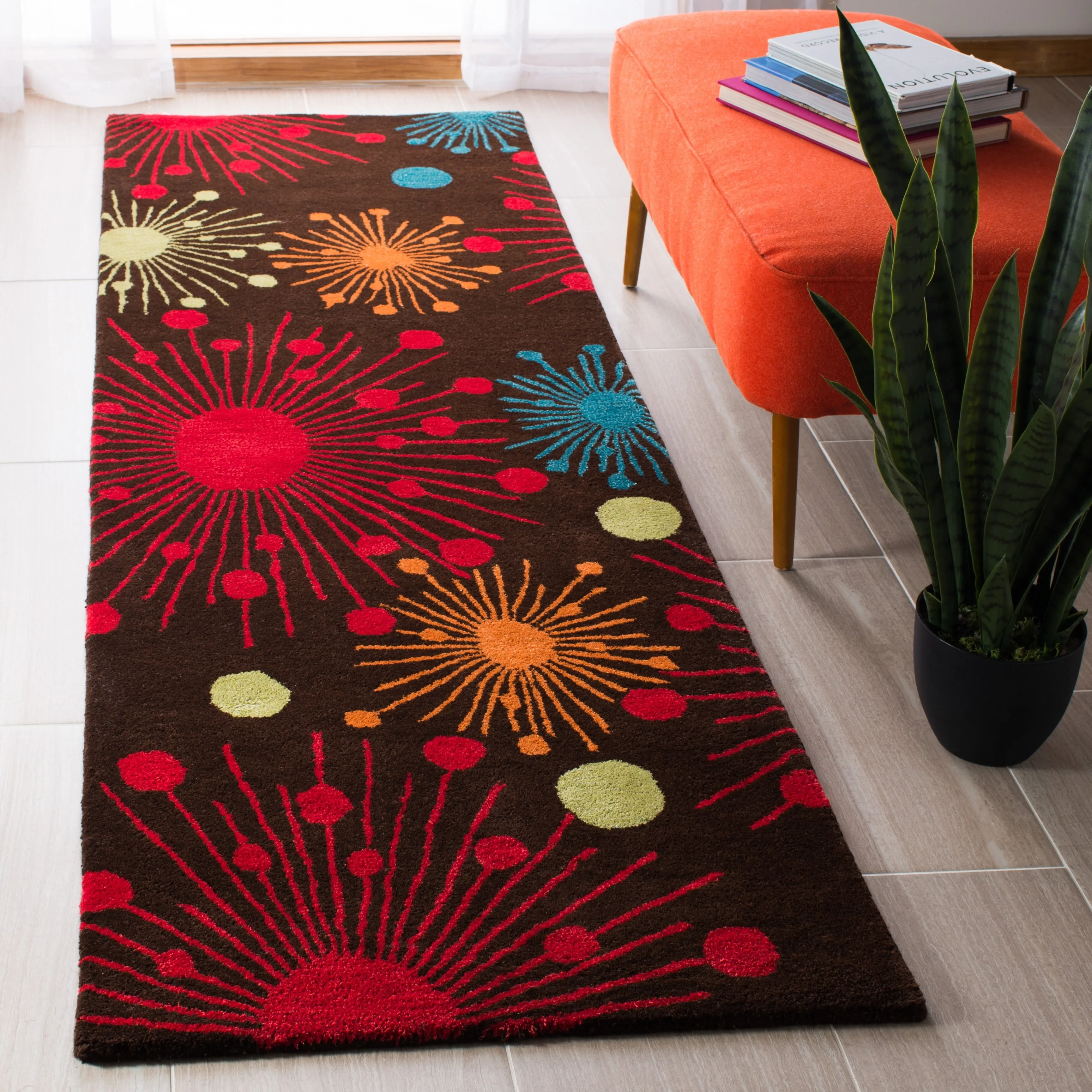SAFAVIEH Handmade Soho Cristen Cosmos N.Z. Wool Rug