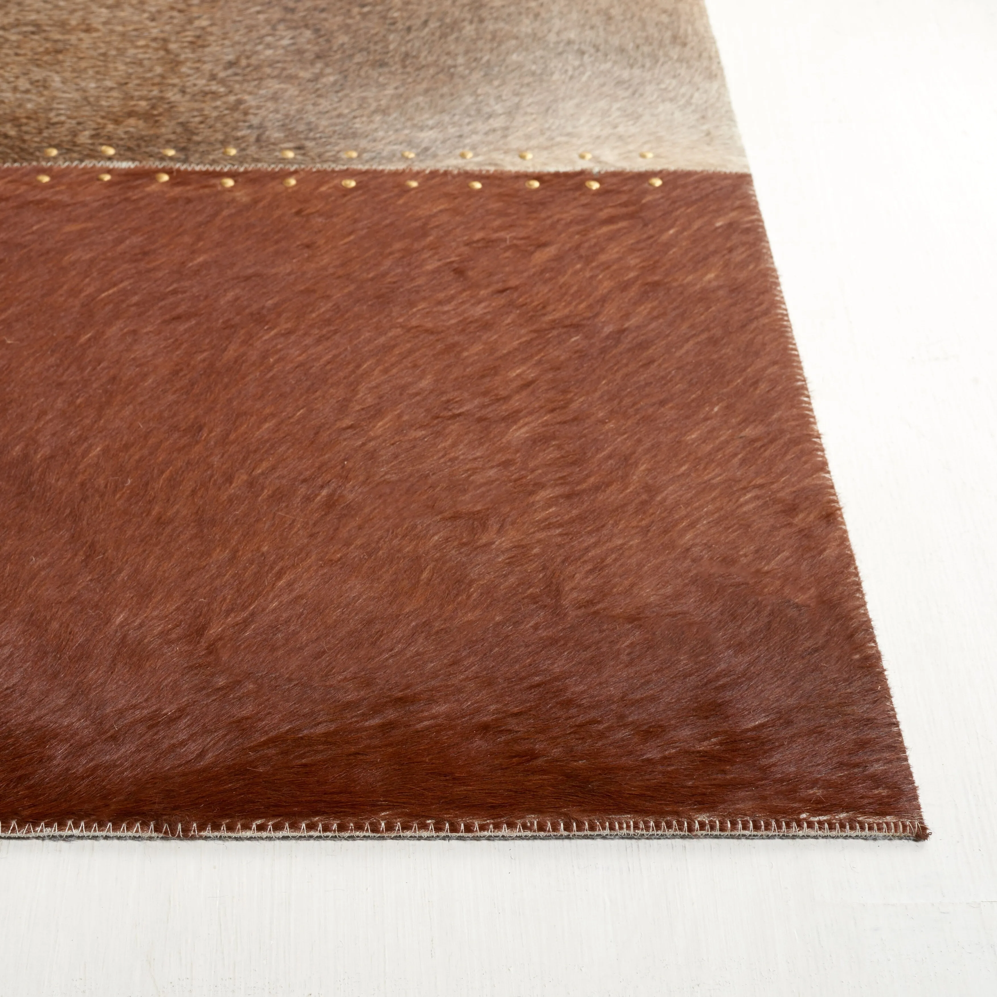 SAFAVIEH Handmade Studio Leather Jamila Modern Patchwork Rug