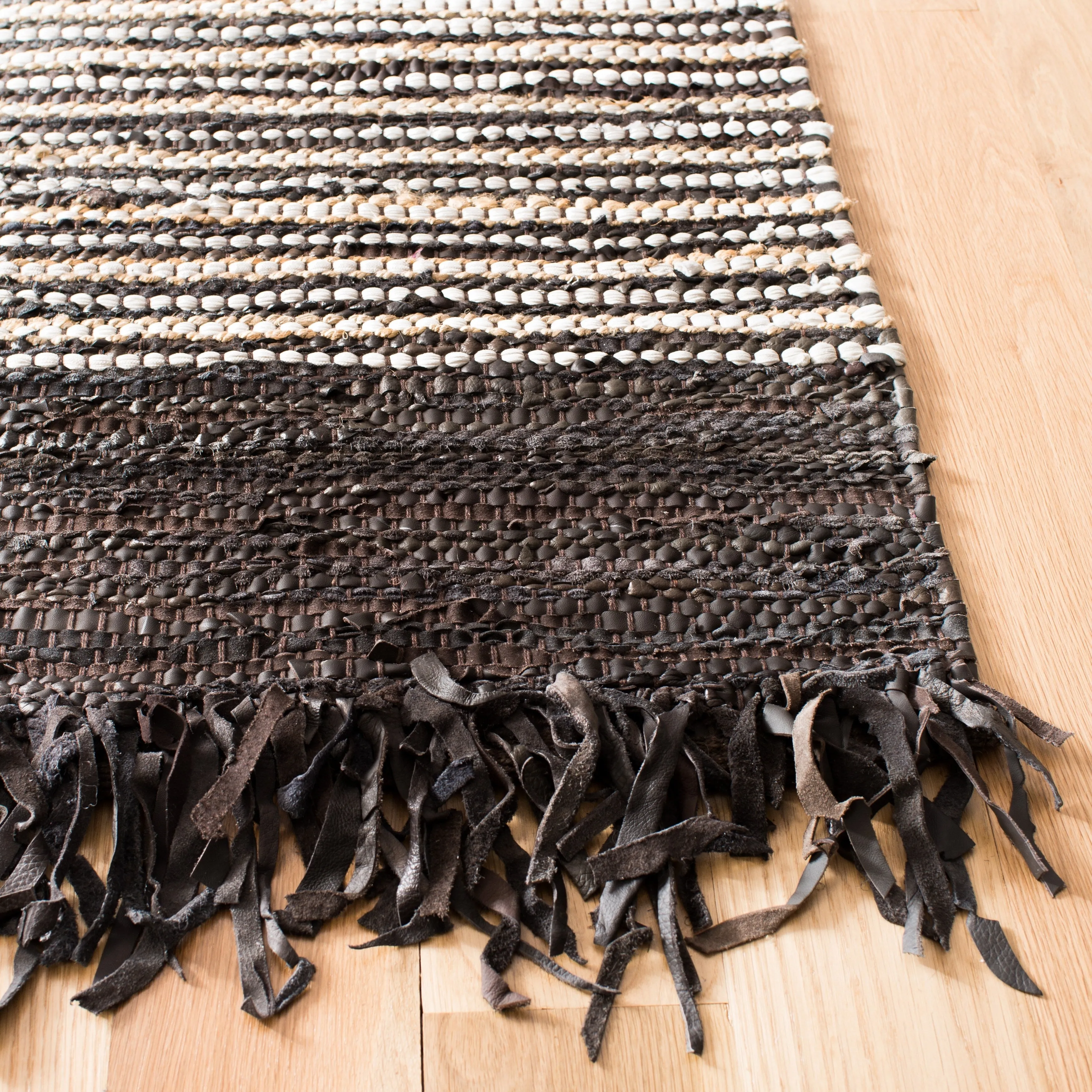 SAFAVIEH Handmade Vintage Boho Leather Lia Modern Stripe Leather