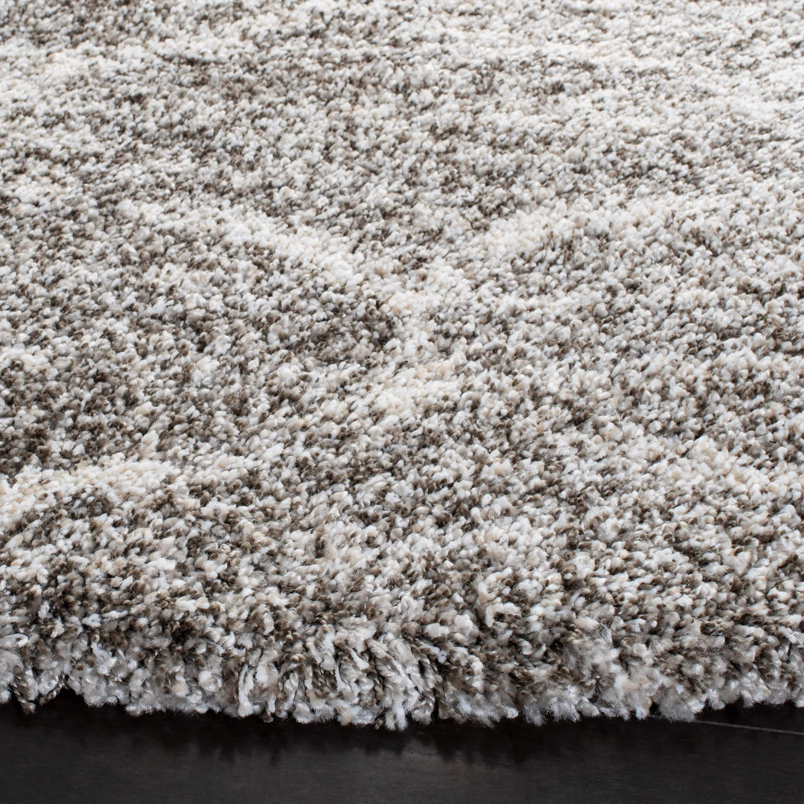 SAFAVIEH Hudson Shag Gisele 2-inch Thick Rug