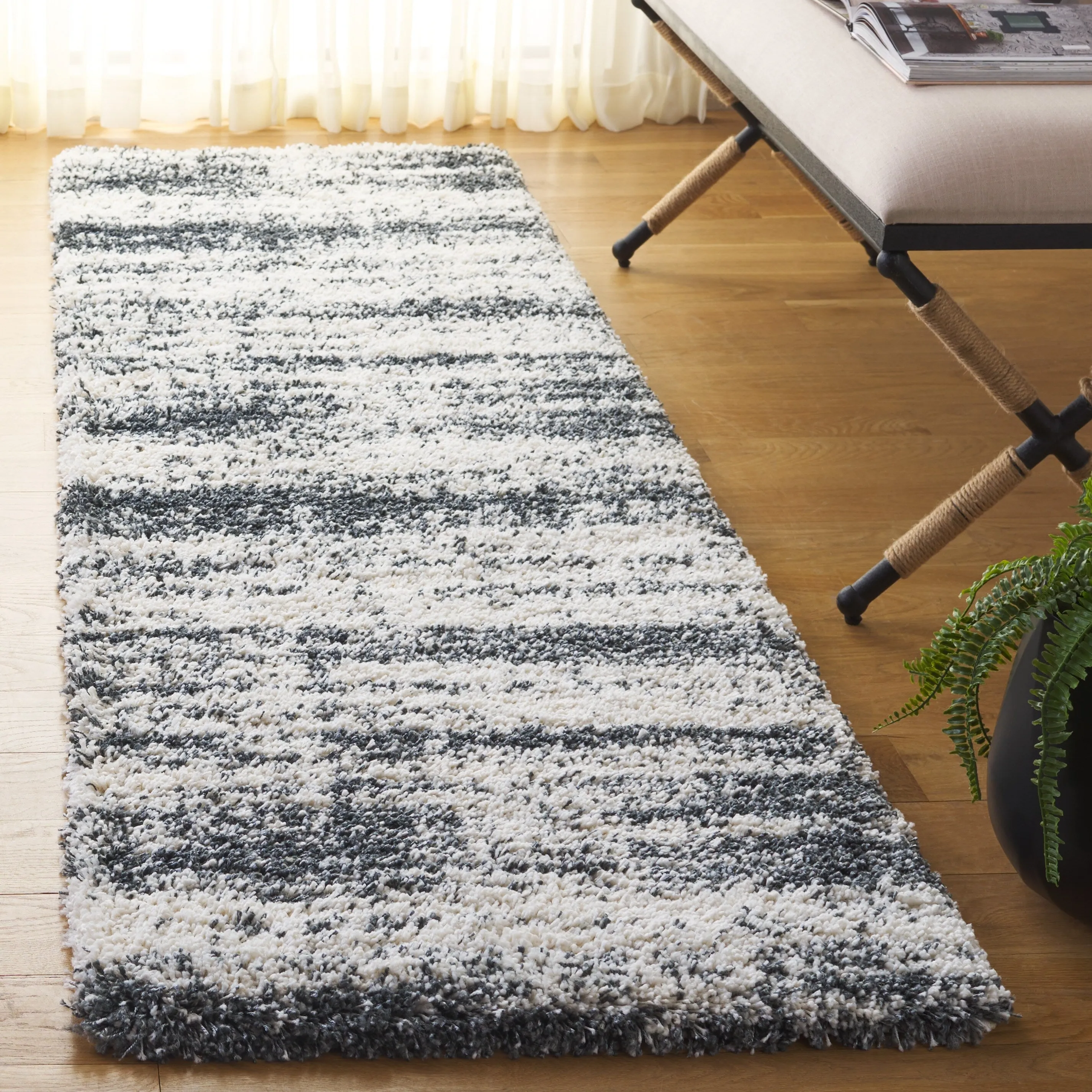 SAFAVIEH Hudson Shag Kandy 2-inch Thick Rug