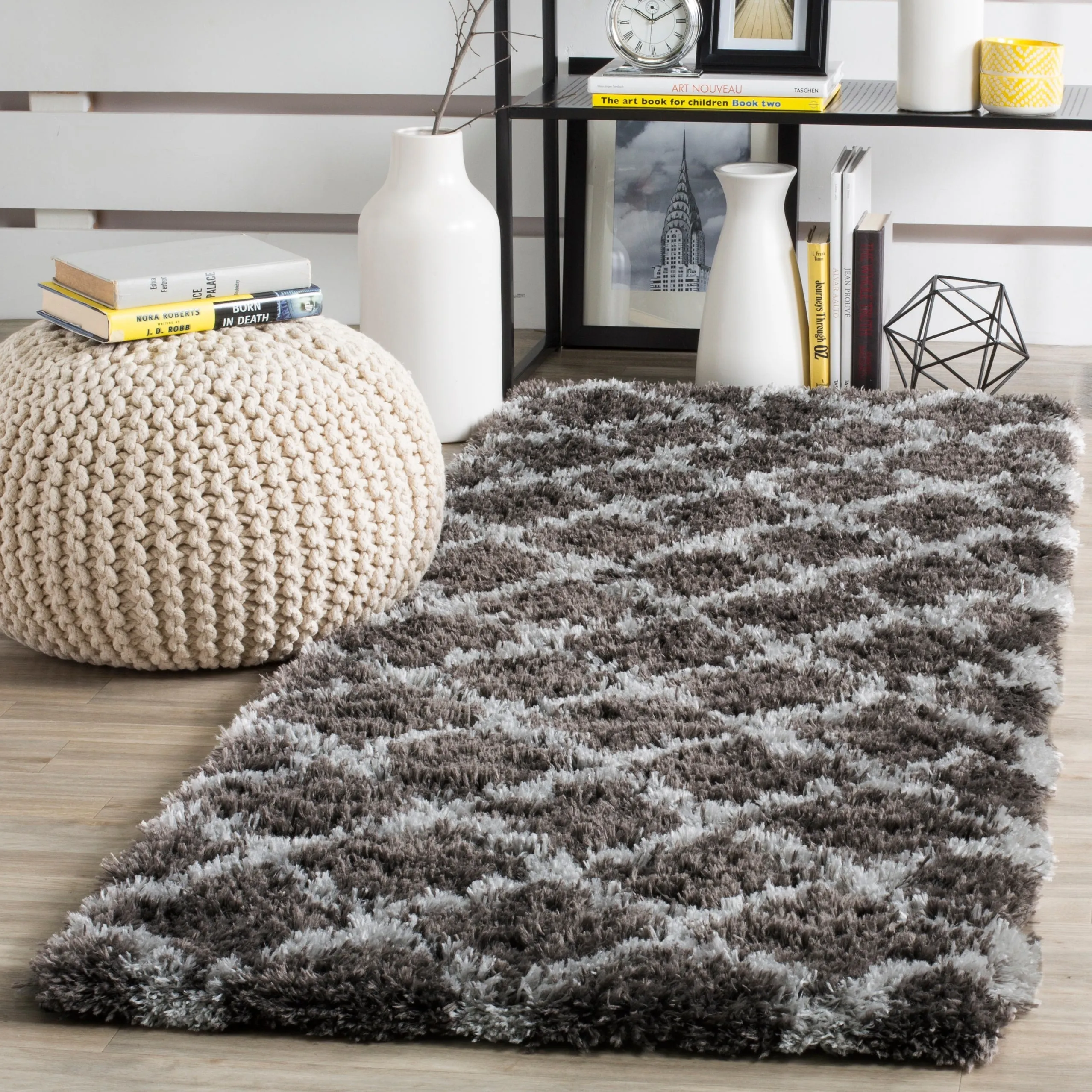 SAFAVIEH Indie Shag Milagros 2-inch Thick Rug