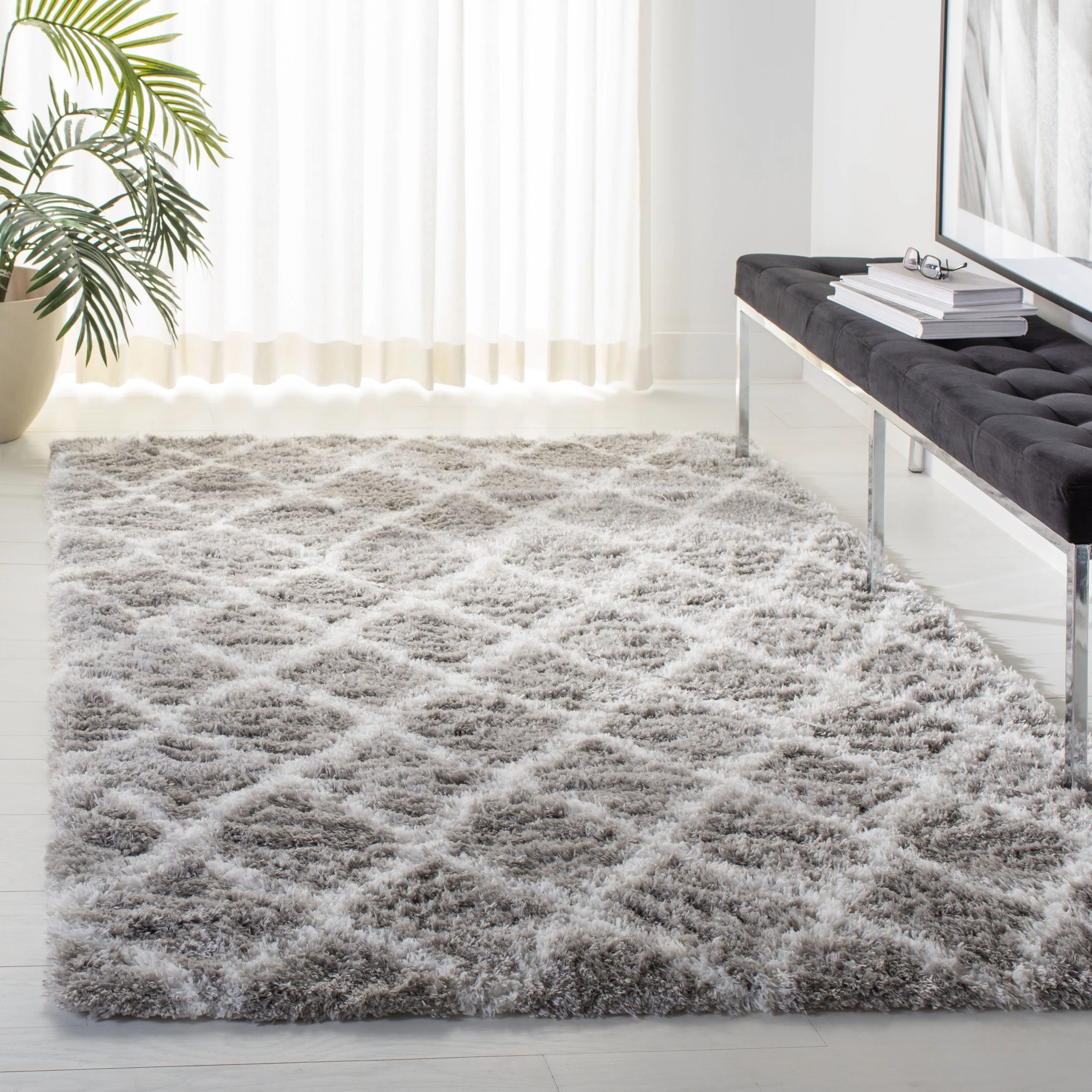 SAFAVIEH Indie Shag Milagros 2-inch Thick Rug