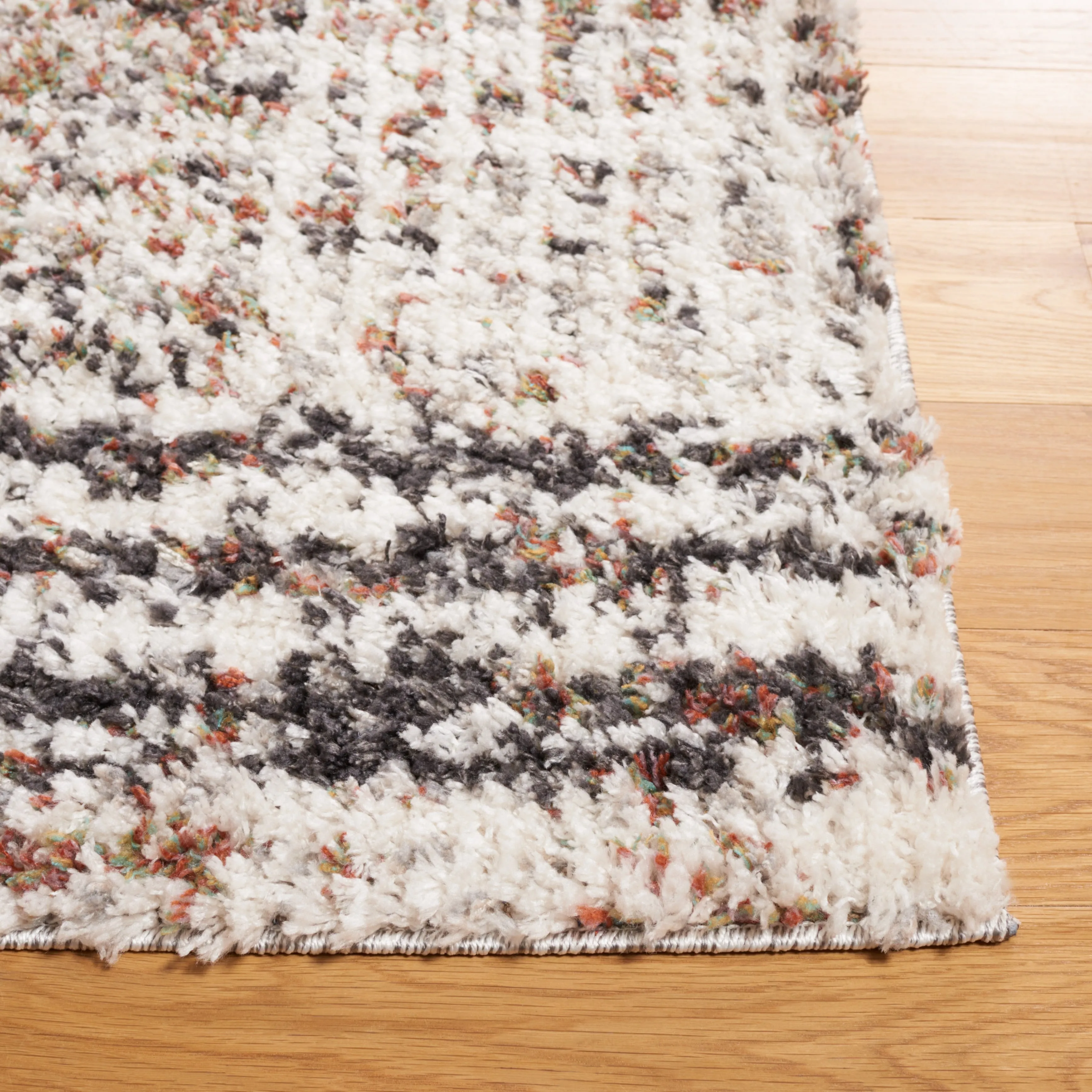 SAFAVIEH Jericho Shag Michaele 1.2-inch Thick Rug