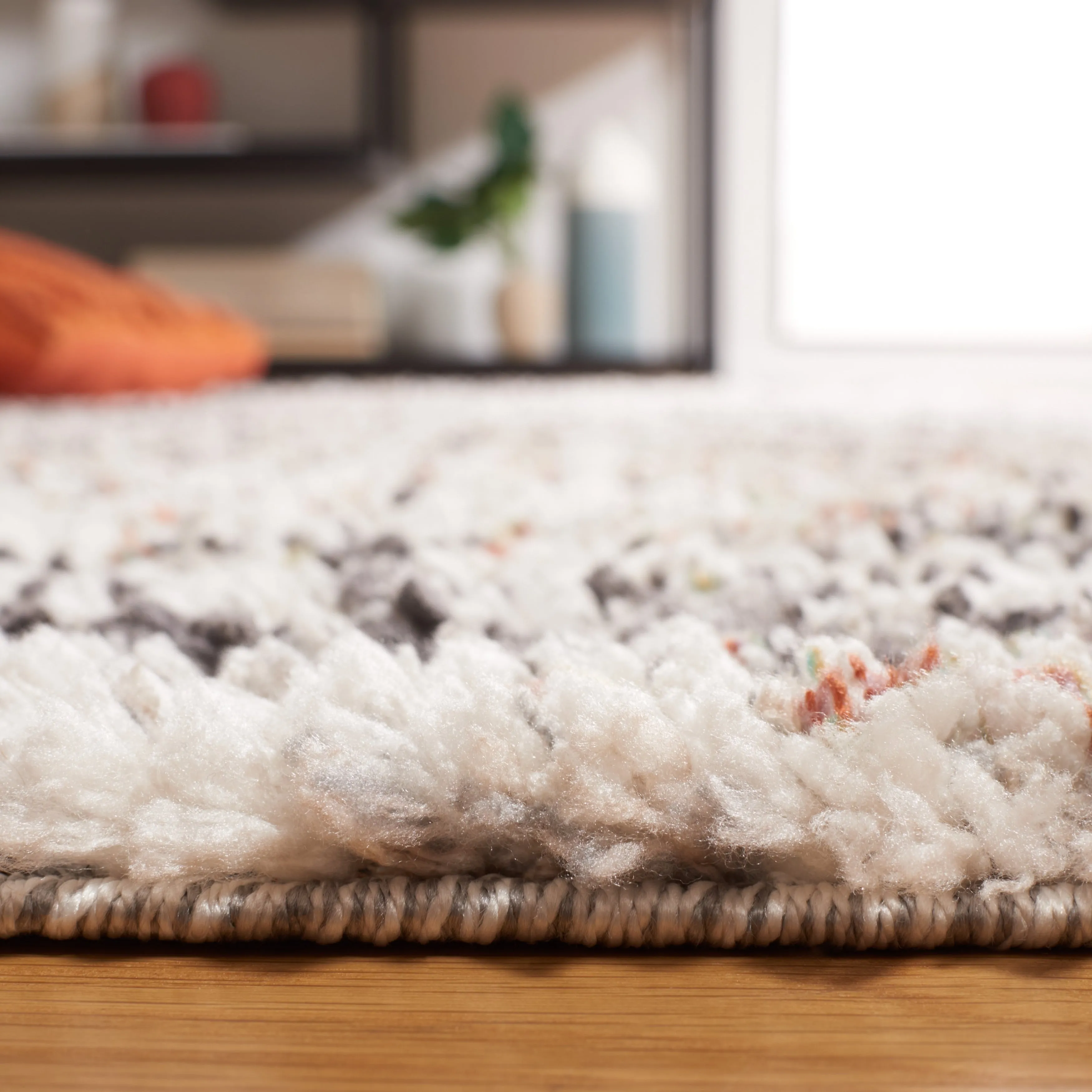 SAFAVIEH Jericho Shag Michaele 1.2-inch Thick Rug
