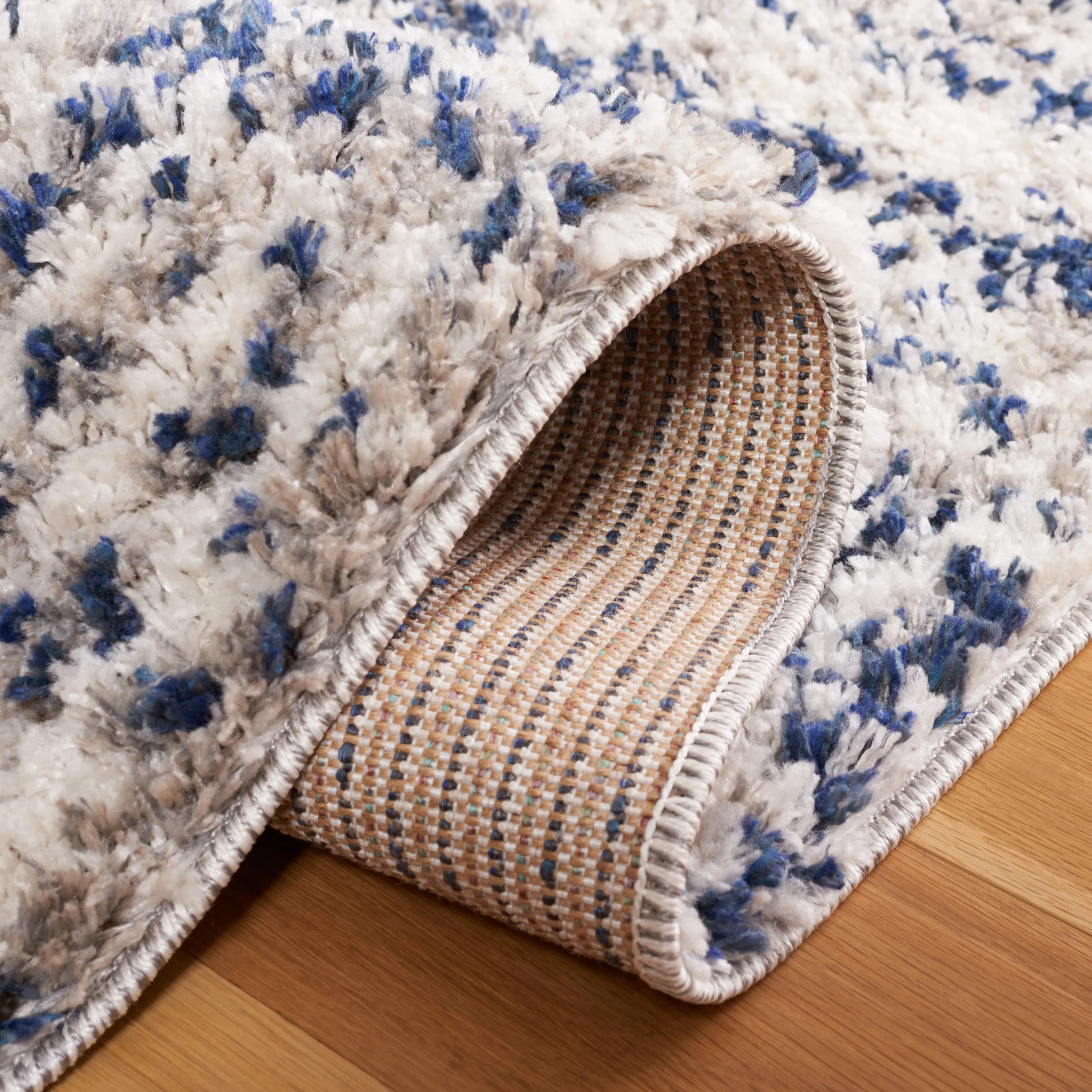 SAFAVIEH Jericho Shag Michaele 1.2-inch Thick Rug