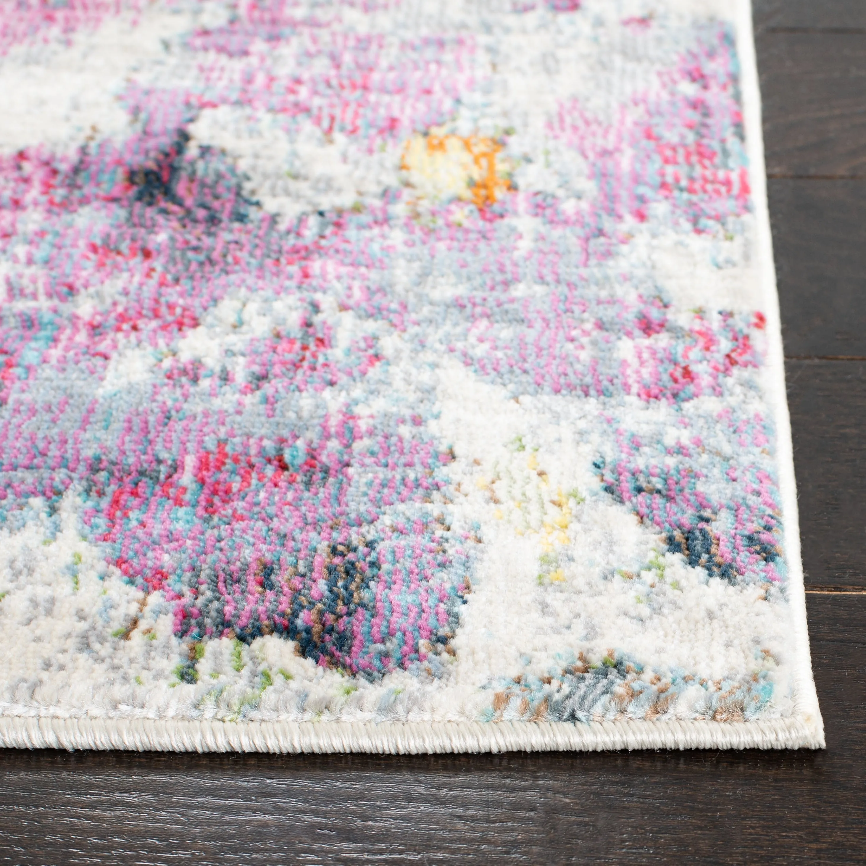 SAFAVIEH Lillian Shari Abstract Floral Rug