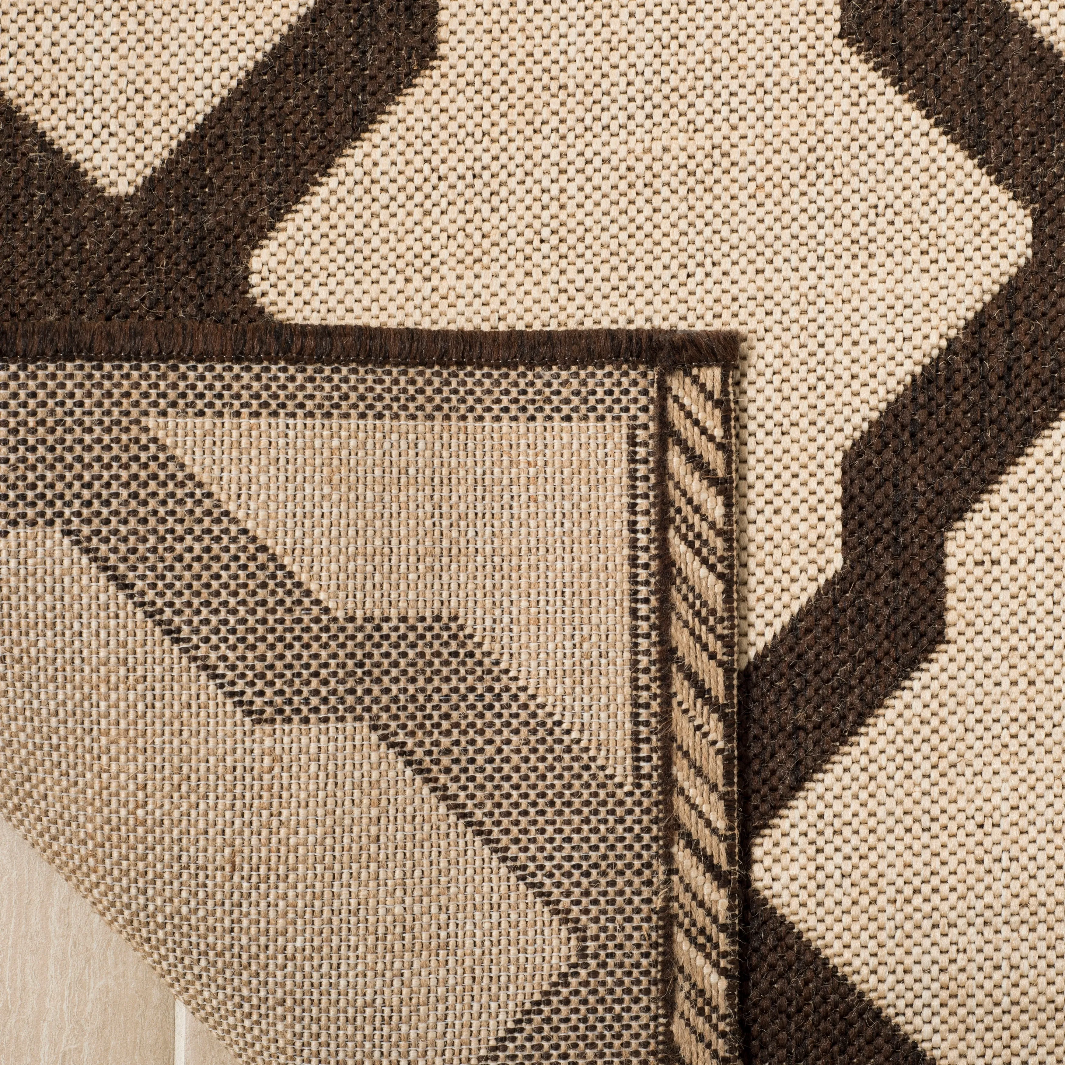 SAFAVIEH Linden Shirleyann Trellis Indoor/ Outdoor Patio Backyard Rug